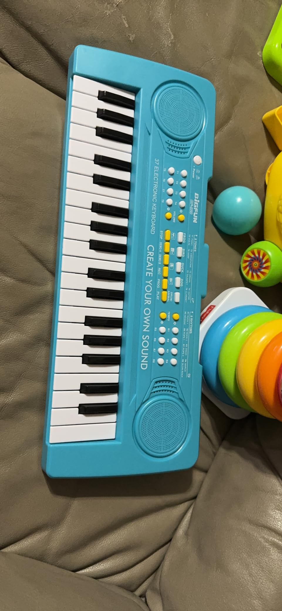 Keyboard Piano for Kids, BIGFUN 37 Keys Toddler Piano Multifunction Music Educational Instrument Toy, Electronic Kids Keyboard for 3-7 Year Old Girls and Boys (Blue) customer photo 2
