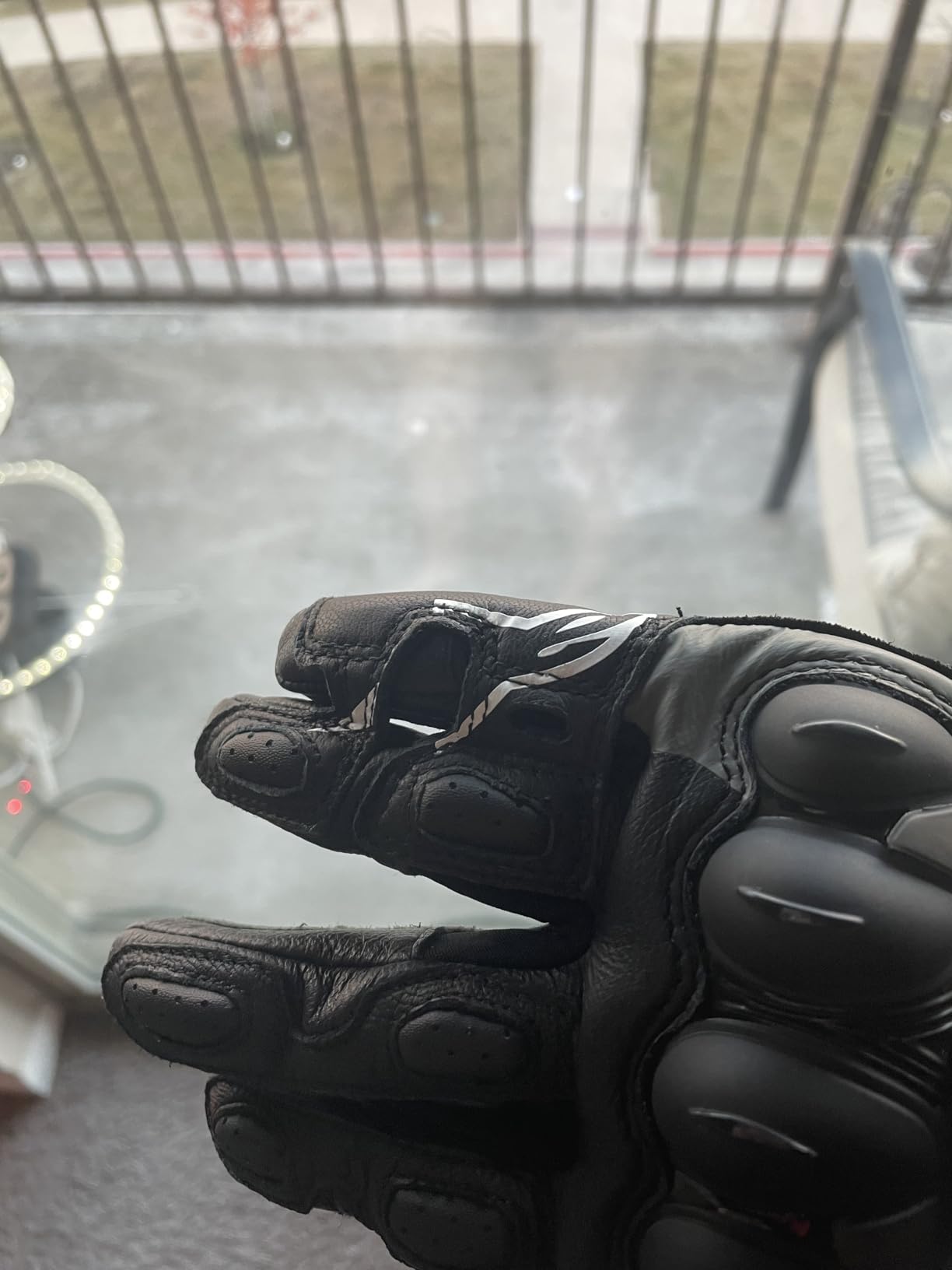 Alpinestars SP-8 V3 Gloves, Full Gauntlet Leather, CE-Certified, Race-Inspired Fit, Knuckle Protection, Reinforced Palm, Multi-Panel Construction customer photo 2