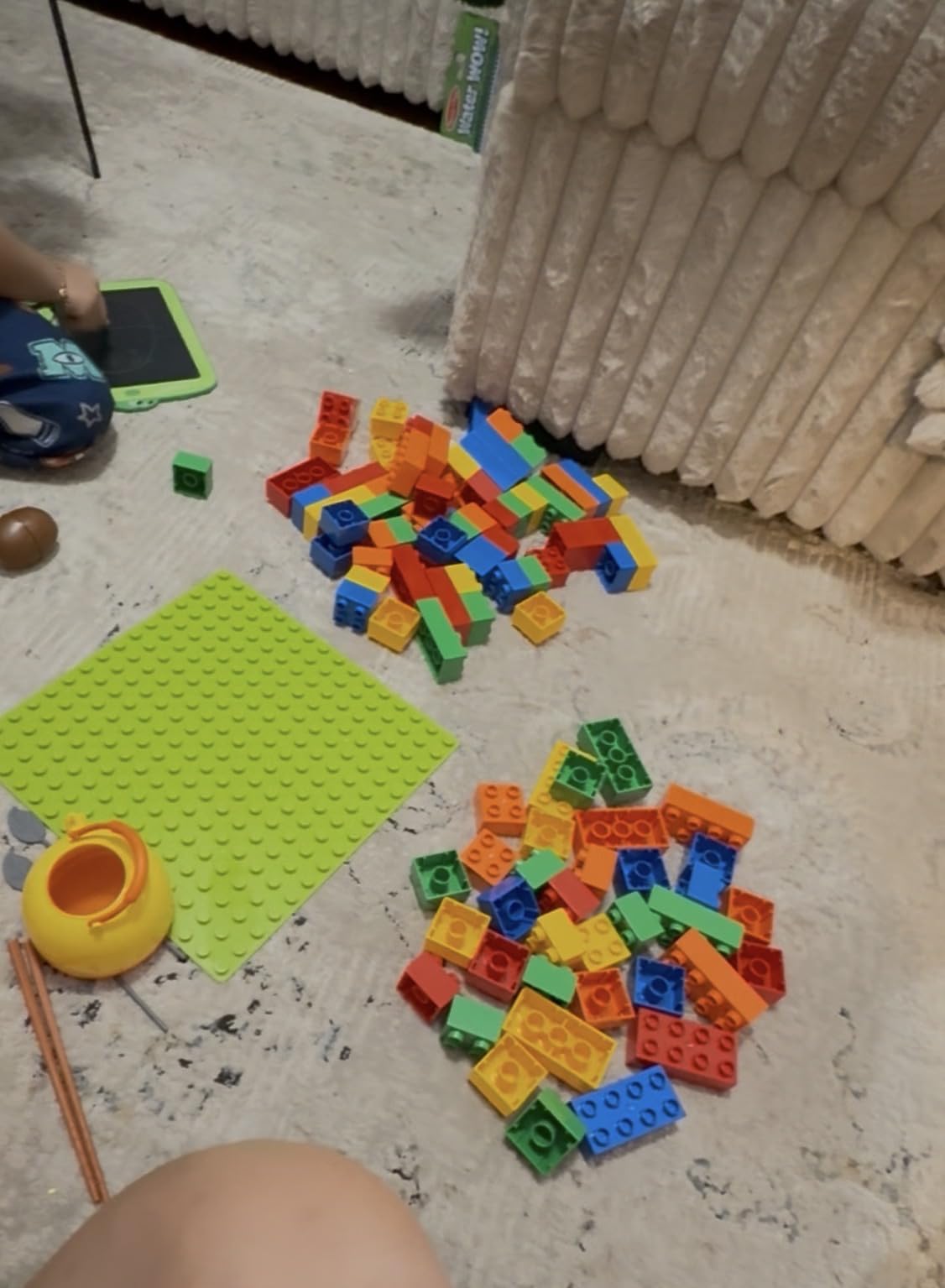 Large Building Blocks for Toddlers Kids Age 2-5, 100 PCS Set with Baseplate | Classic Building Bricks for Boys Girls Preschool of All Ages, Major Brand Compatible, Basic Building STEM Toys Birthday Gift customer photo 1
