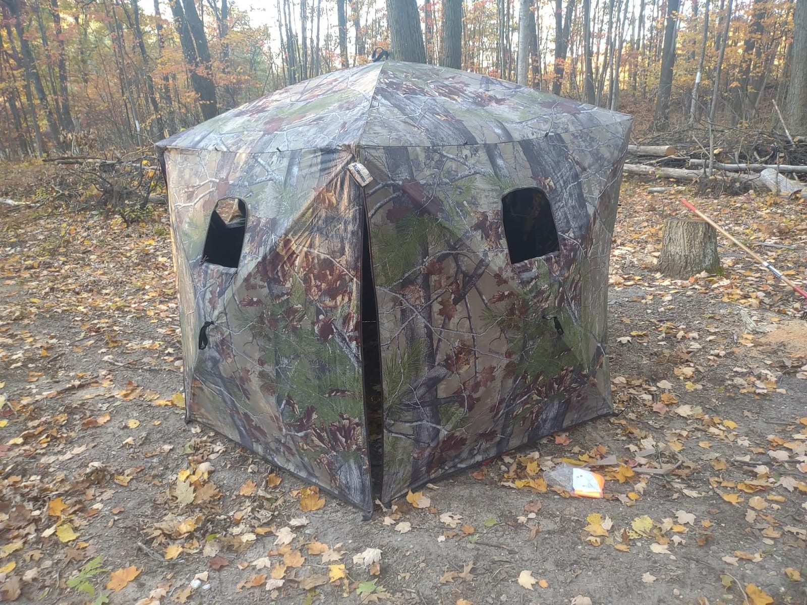 Barronett Blinds Feather Five, Portable Hunting Blind, Huge Interior, Lightweight, 4-Person, Bloodtrail Backwoods, 72 x 84 x 84, FF500BW customer photo 2