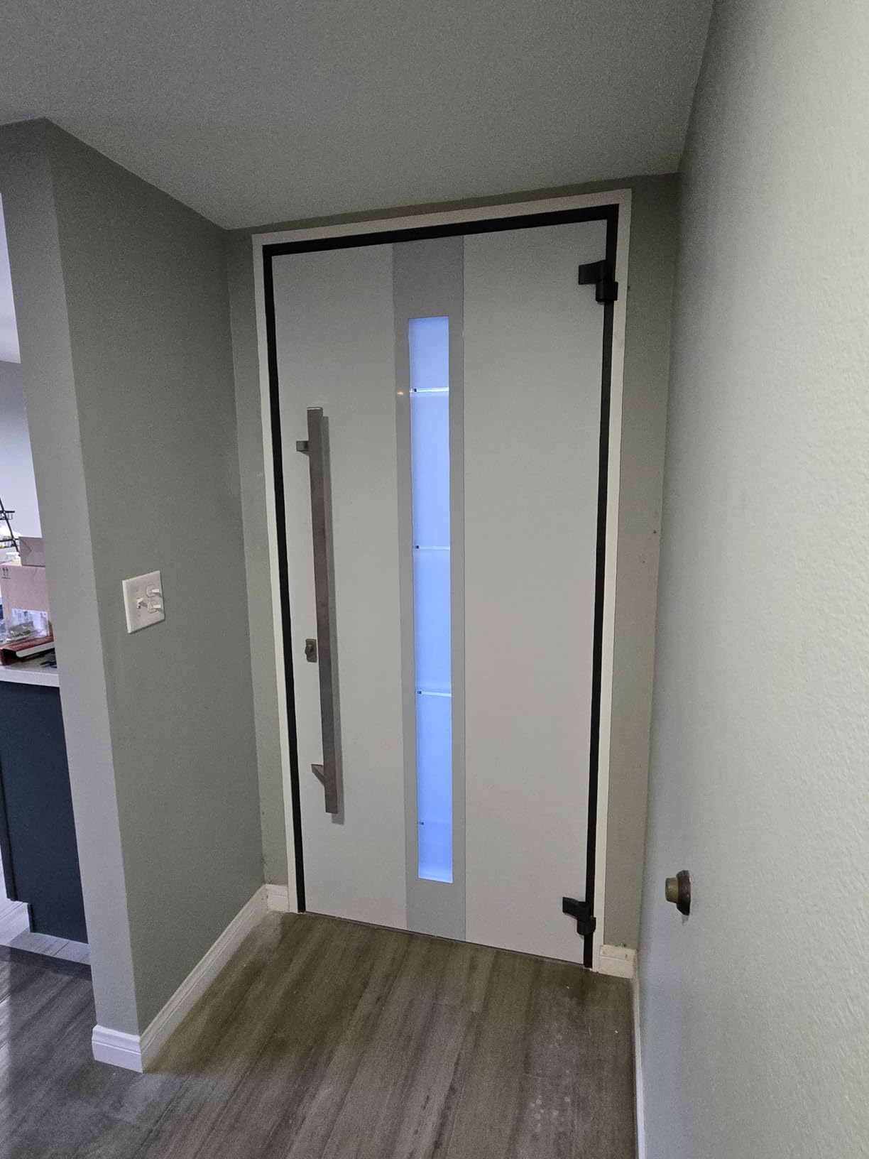 VDOMDOORS Modern Steel Front Exterior Door 36 x 80 inch | Prehung Insulated Security Entry Door with Frosted Glass Insert, Painted Gray Graphite, Right-Hand Inswing customer photo 2