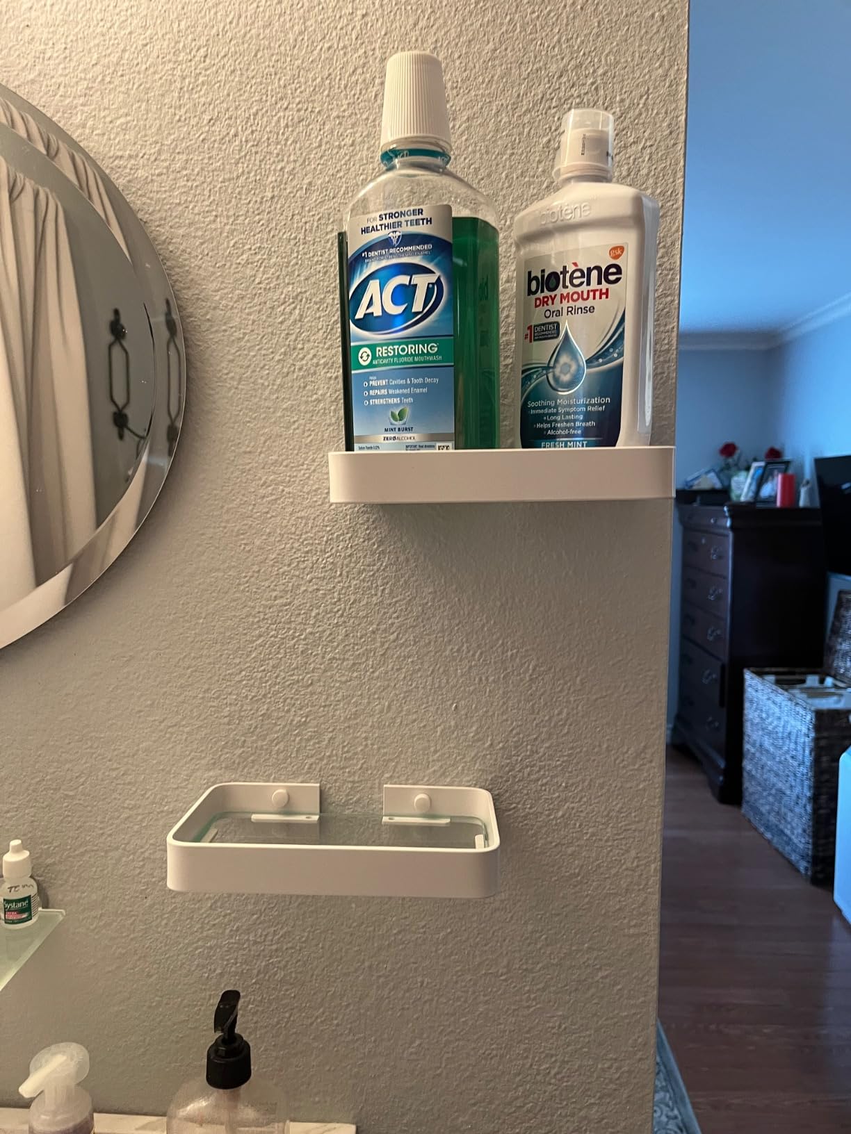 12-Inch Wall Shelf, Clear Tempered Glass with Matte Black Aluminum Frame - Versatile Floating Bathroom Organizer customer photo 1