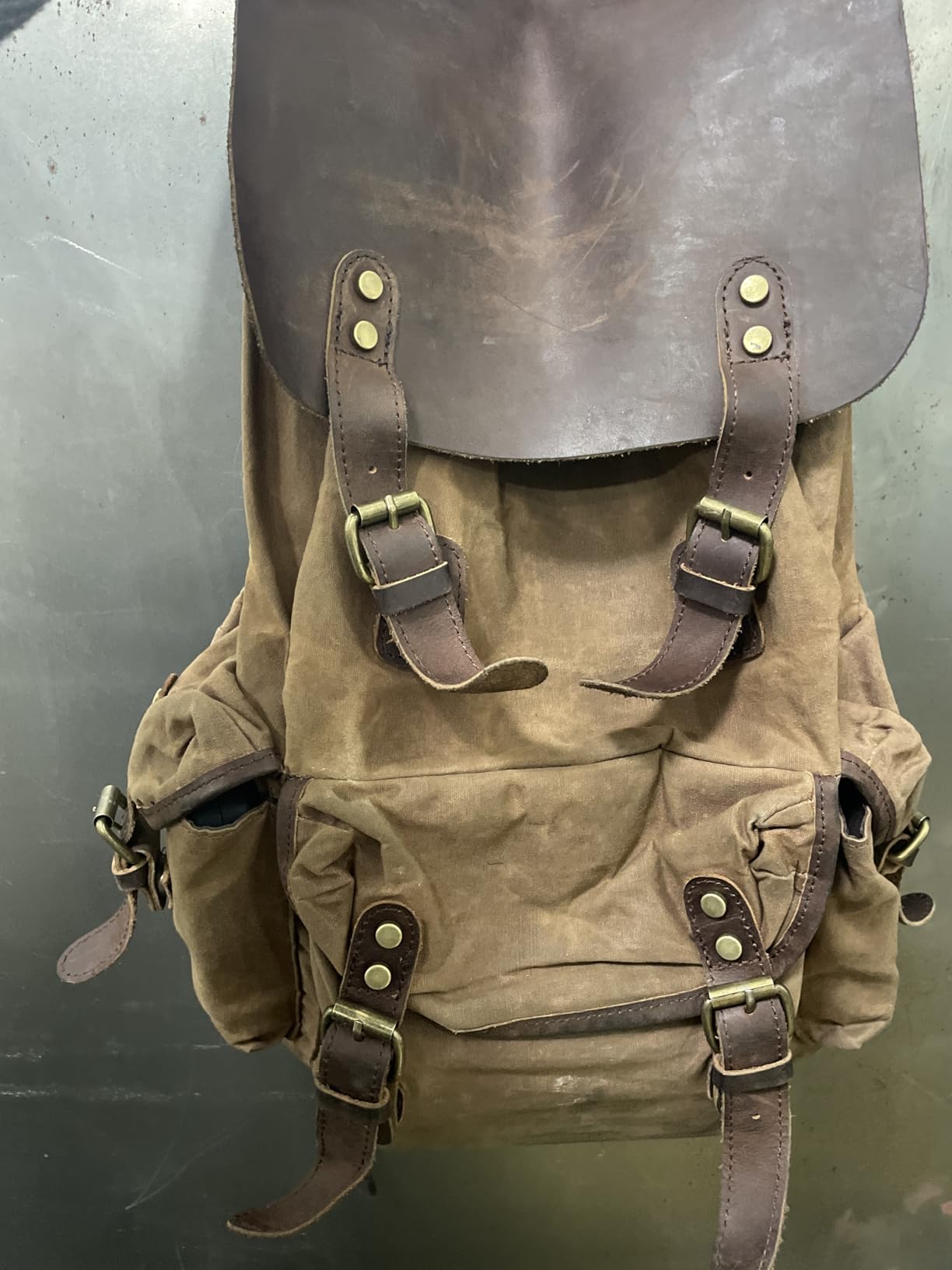 HuaChen Vintage Waxed Canvas Backpack with Genuine Leather Flap, Travel & Work Rucksack, Water-Resistant Daypack with Anti-Theft Pocket, OVERSIZE - M80 Brown XL customer photo 1