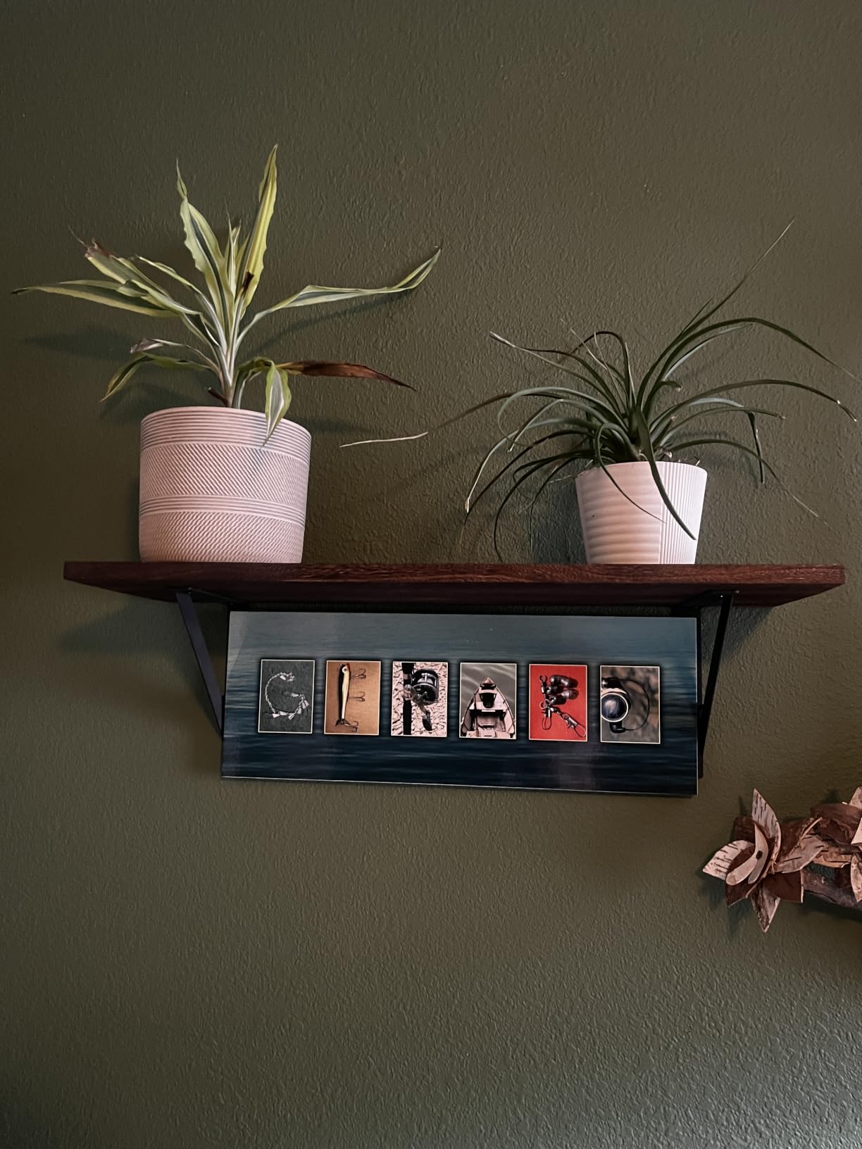 Forbena Rustic Floating Book Shelves for Wall Set of 3, 17 Inch Wood Wall Bookshelf for Bedroom, Wooden Wall Mounted Hanging Shelf for Office Living Room Bathroom Decor Pictures Books (Dark Brown) customer photo 1