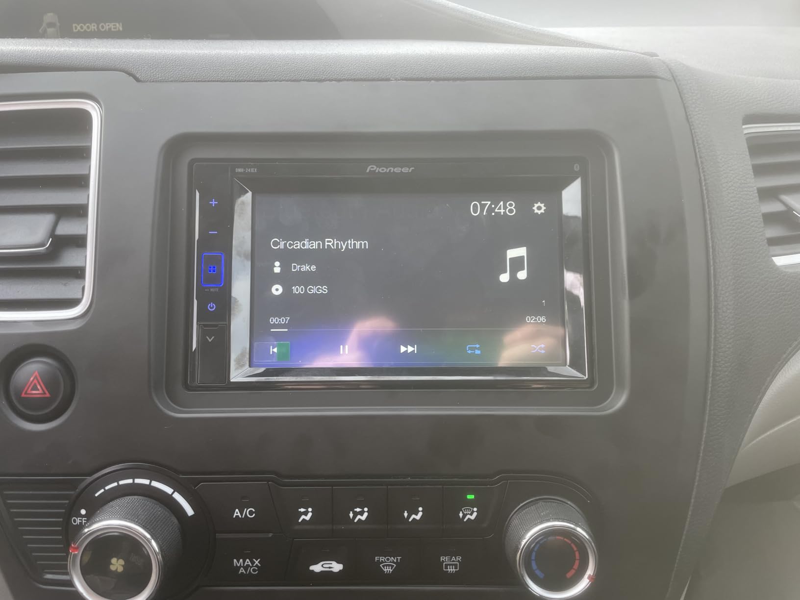 Pioneer DMH-241EX 6.2