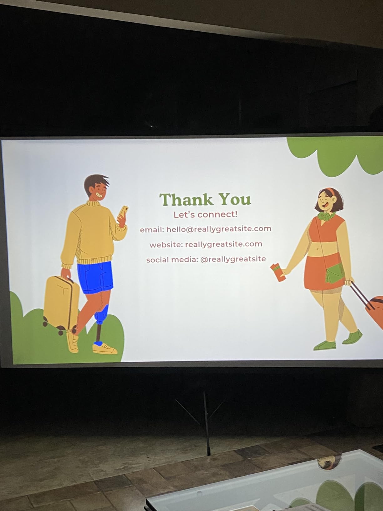 Projector Screen with Stand, 100 Inch Outdoor Projection Screen 16:9 and Tripod Stand, Portable Projector Screen, 1.2 Gain, Lightweight and Compact, Easy Setup, Idea for Home Cinema, Backyard Party. customer photo 2