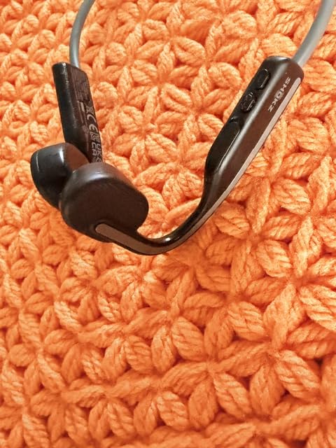 SHOKZ OpenMove - Open-Ear Bluetooth Sport Headphones - Bone Conduction Wireless Earphones - Sweatproof for Running and Workouts customer photo 2