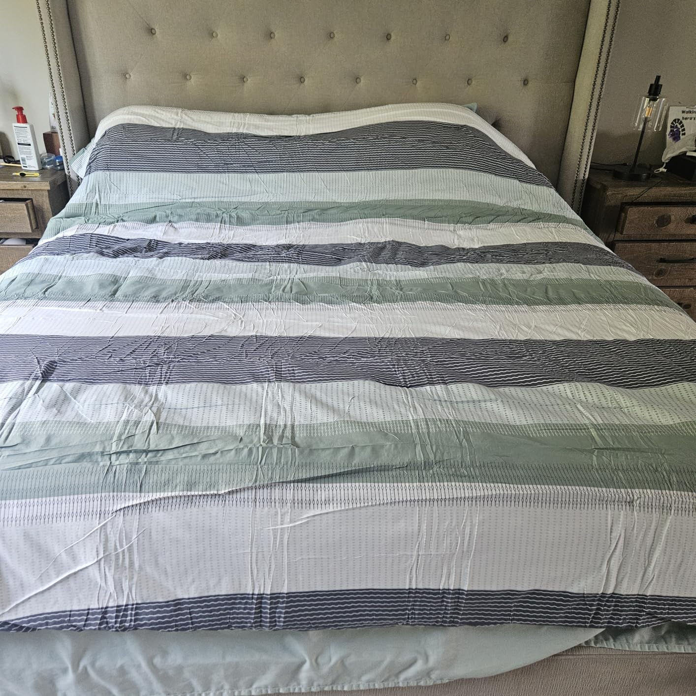 Litanika King Size Comforter Set Light Green - 3 Pieces Stripe Bed Set | Fluffy Lightweight Soft Colorblock Down Alternative All Season Bed Set customer photo 2
