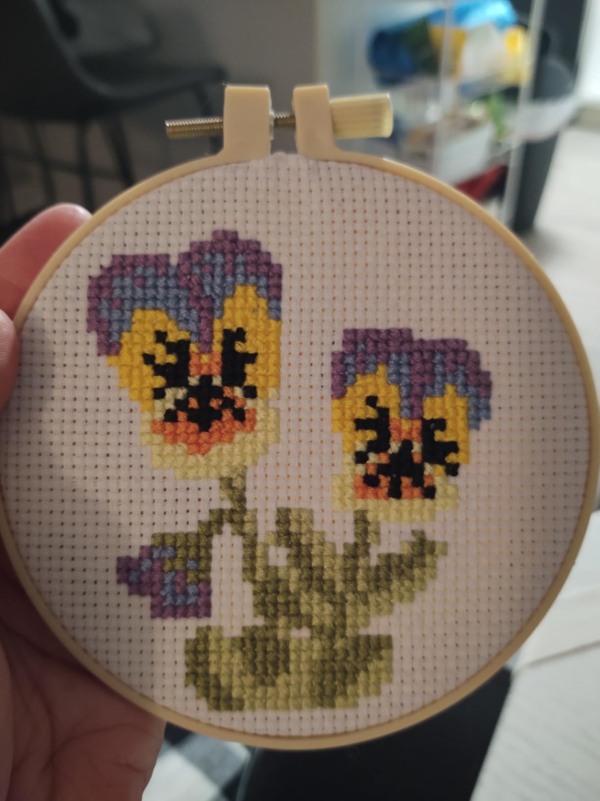 Kraftex Stamped Cross Stitch Kits for Beginners (Flower Theme - 6.75 Inch - 4 Pack 1 x Embroidery Hoop) Embroidery Needlepoint Patterns for Adults, Includes Poppy, Rose, Sunflower and Pansy customer photo 2