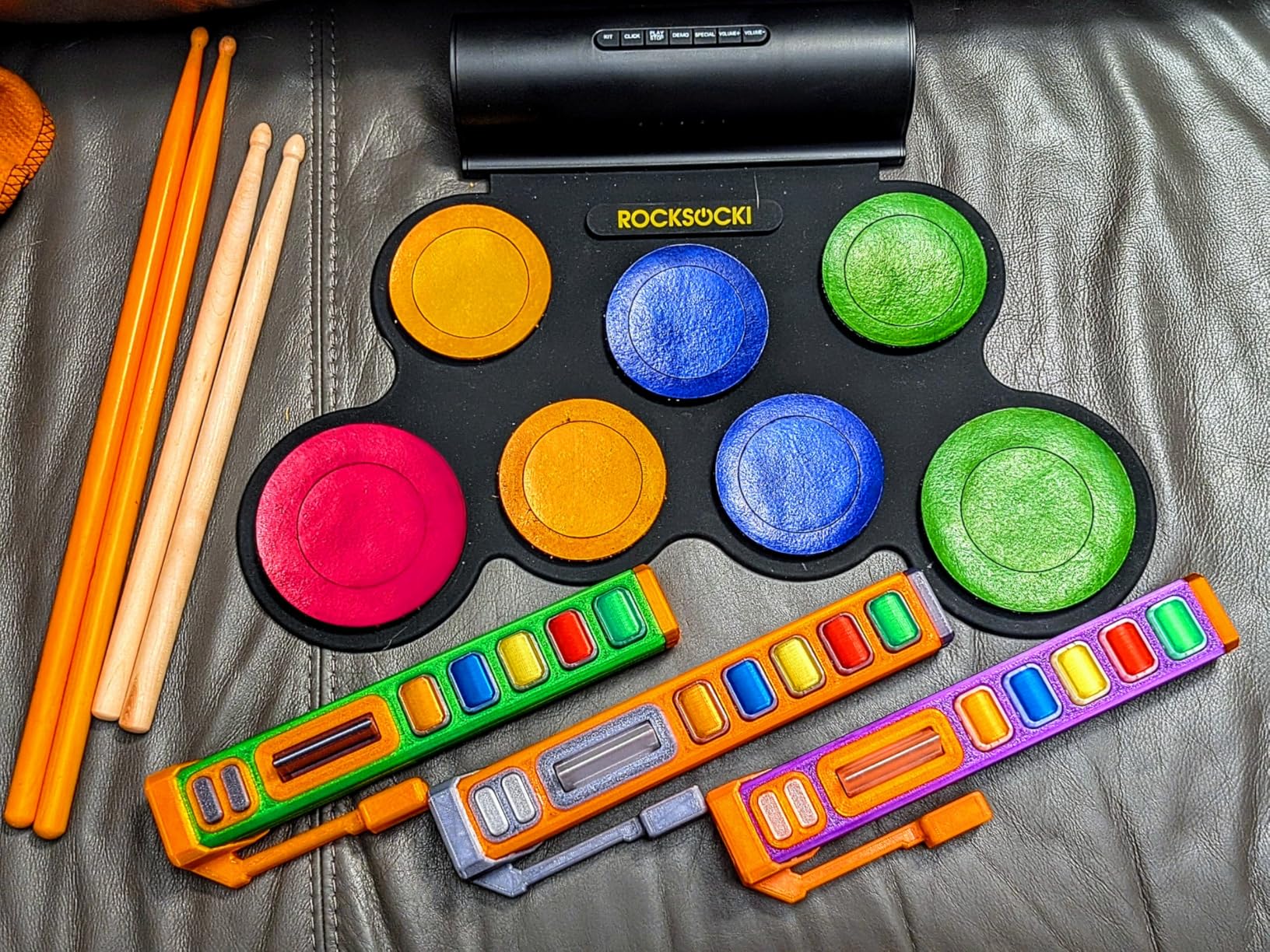 Electric Drum Set, 7-Pad Electronic Drum Set with Headphone Included, Roll-up Drum Pad For Kids, Great Holiday Xmas Birthday Gift (Dual Speakers) customer photo 1