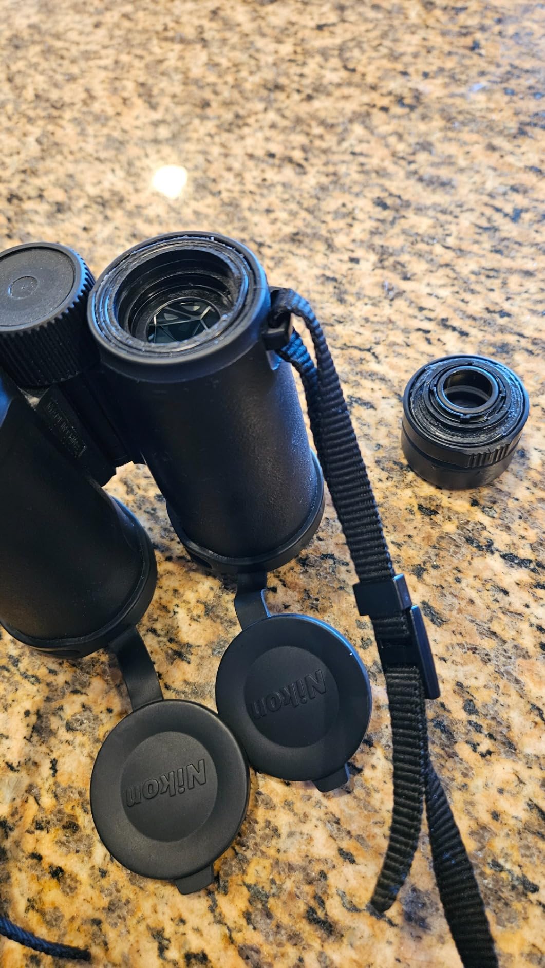 NIKON Monarch M5 Binoculars | Waterproof Fogproof ED Glass Optics with Dielectric Prism Coating | Bright High-Resolution Outdoor Binoculars for Birdwatching, Hiking & Wildlife, 8x42 customer photo 1