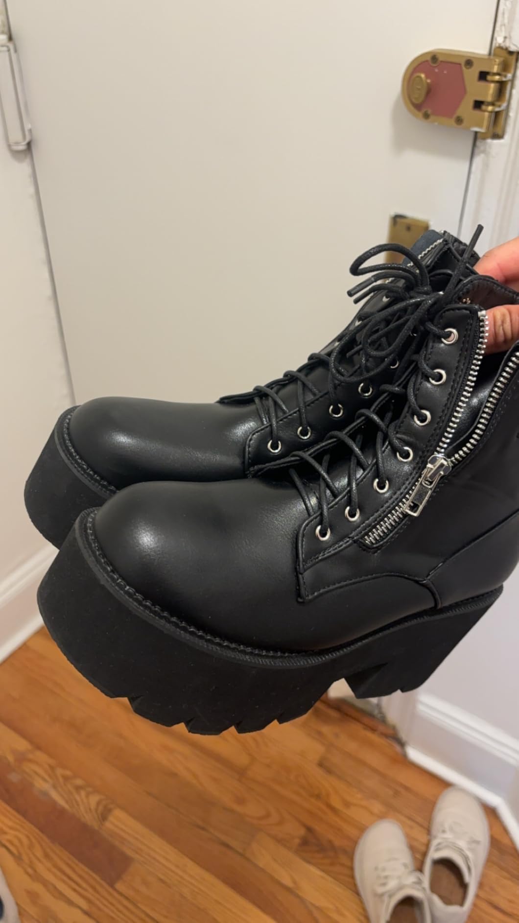 Womens Platform Boots Round Toe Chunky Ankle Boots Punk Boots Lace Up&Zipper Combat Boots customer photo 1