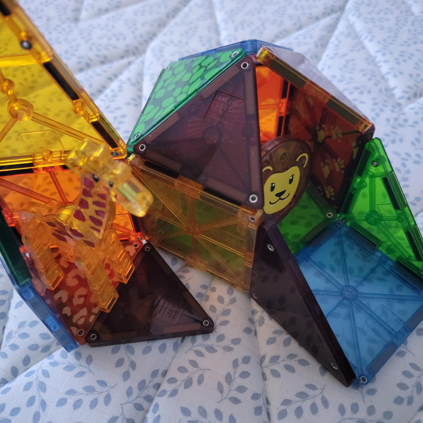 MAGNA-TILES Safari Animals 25-Piece Magnetic Construction Set customer photo 2