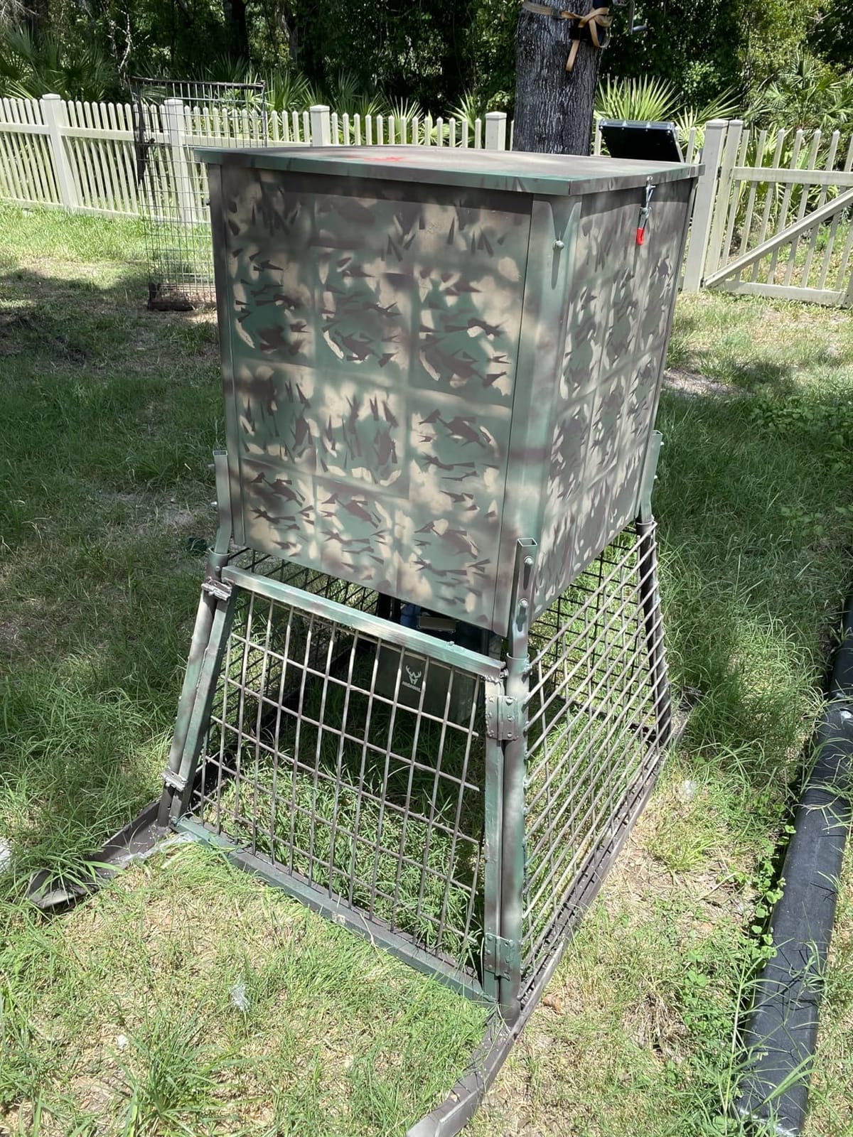 HECASA Steel 450LB Capacity Big Game Gravity Metal Deer Feeder Galvanized Hunting w/o Foot Kit customer photo 2