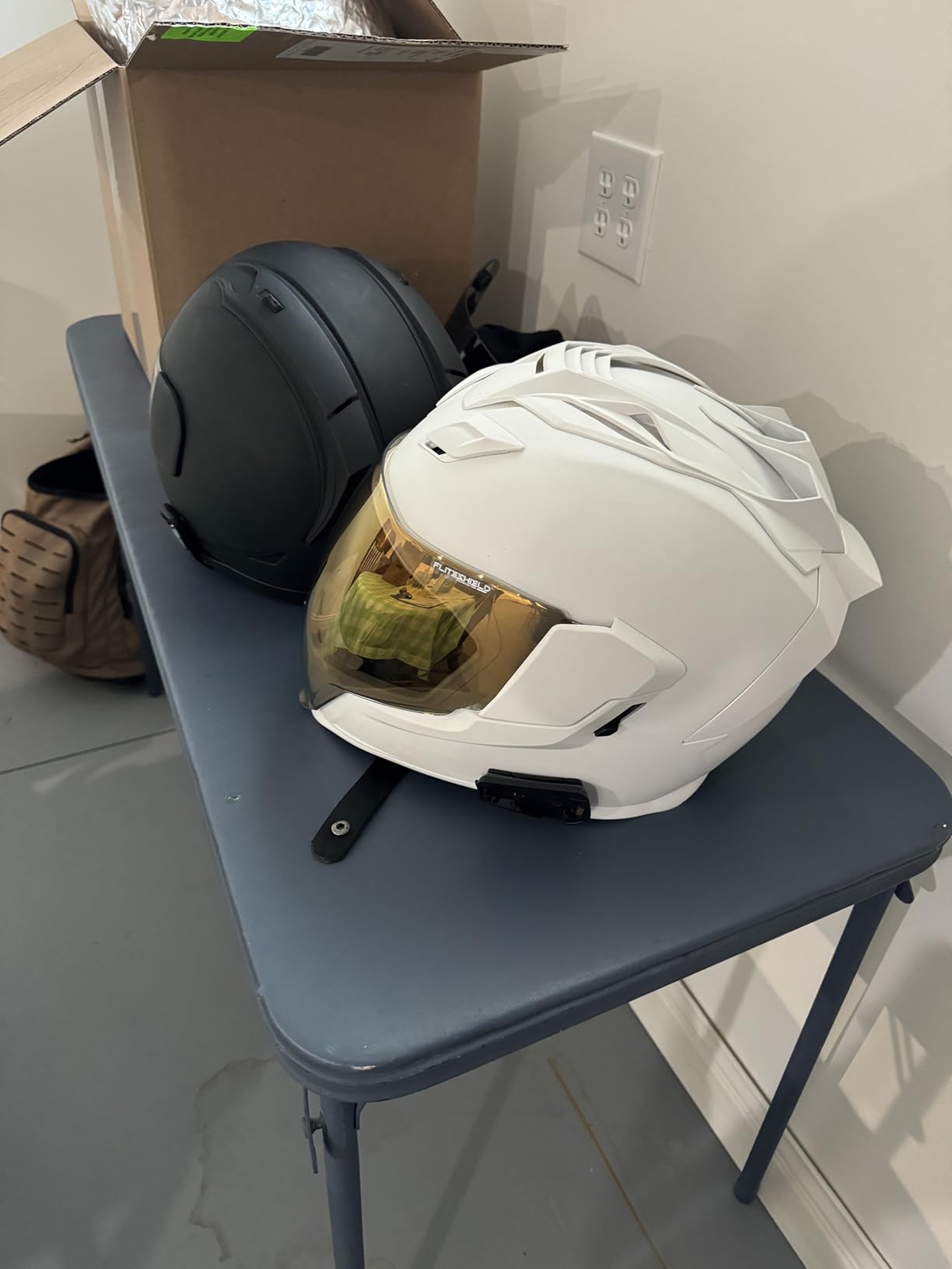 Cardo FREECOM 4X Motorcycle 4-Way Helmet Bluetooth Communication System Headset Intercom, Universal Bluetooth Connectivity, Waterproof, 40mm Speakers - Single Pack customer photo 2