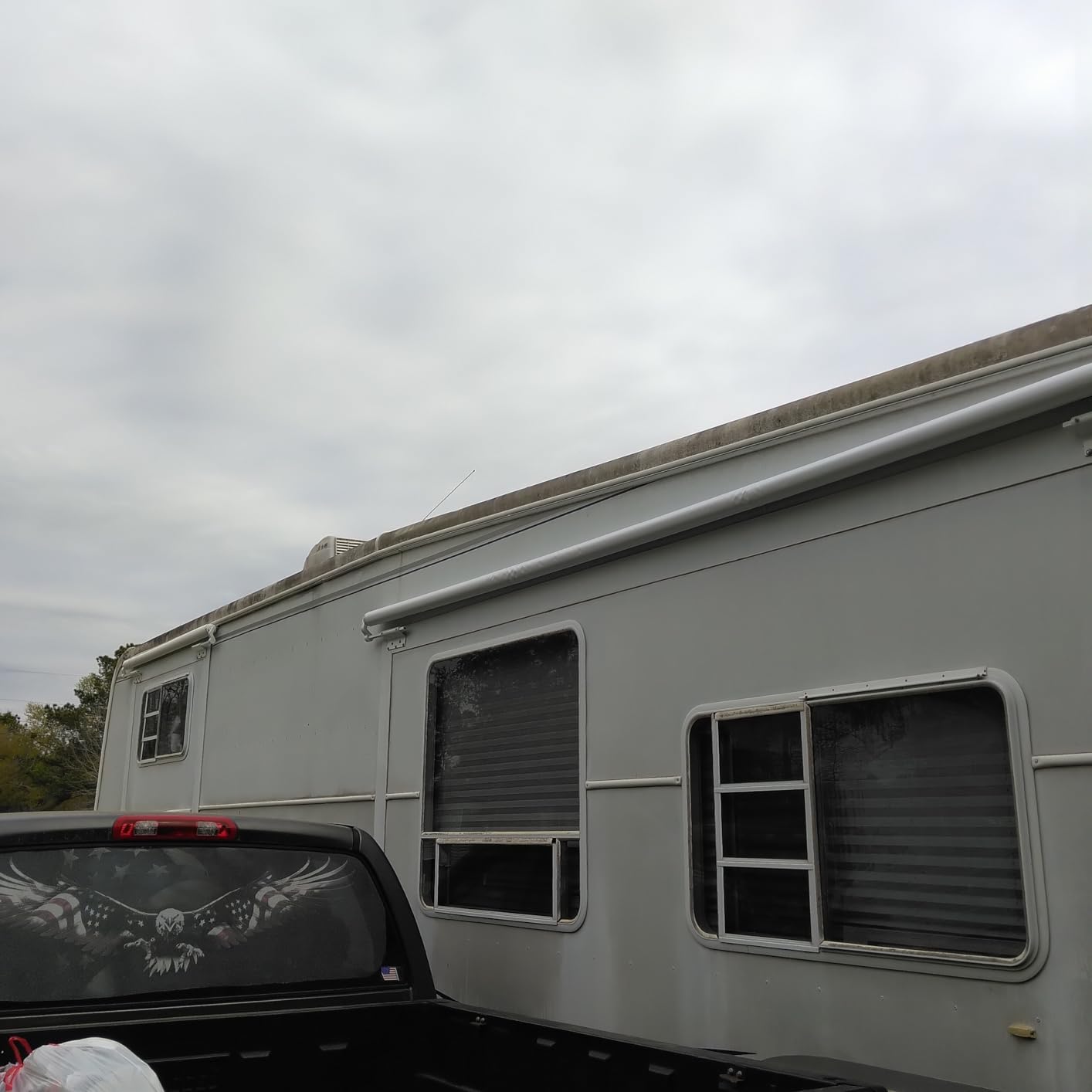 Awnlux Black Modular Slide Topper Awning Slide Out Protection for RVs, Travel Trailers, 5th Wheels, and Motorhomes -7'6