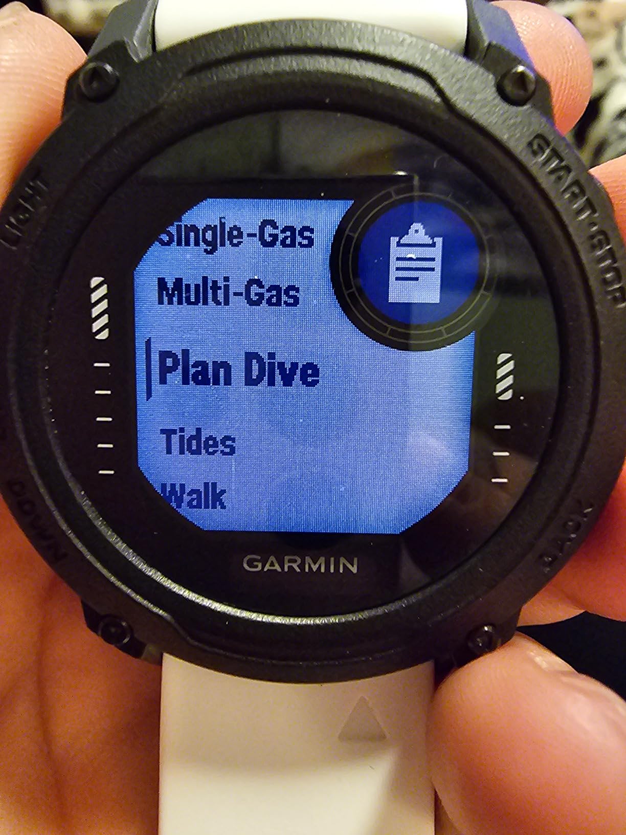 Garmin Descent G1 Rugged Dive Computer with Surface GPS customer photo 1