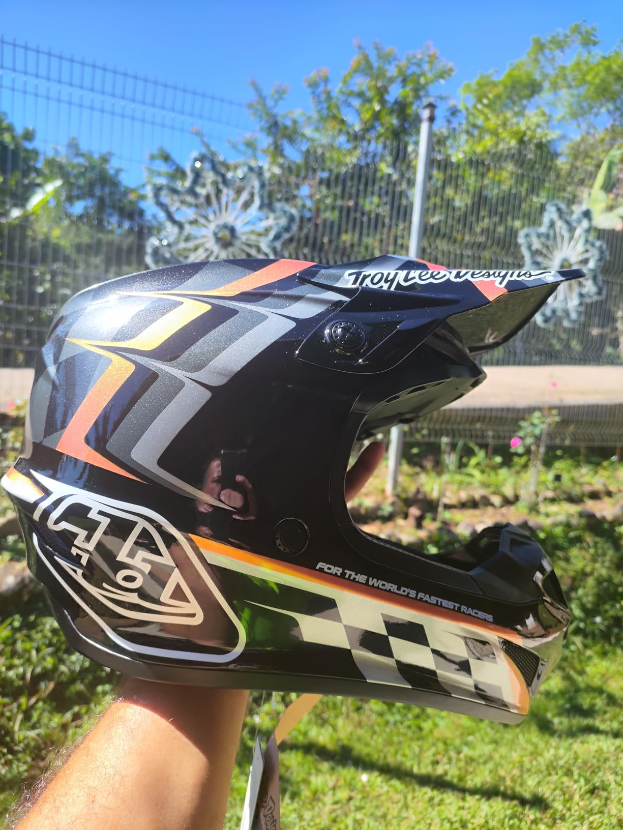 Troy Lee Designs SE4 Polyacrylite Adult Motocross Off-Road Dirt Bike Helmet with MIPS customer photo 2