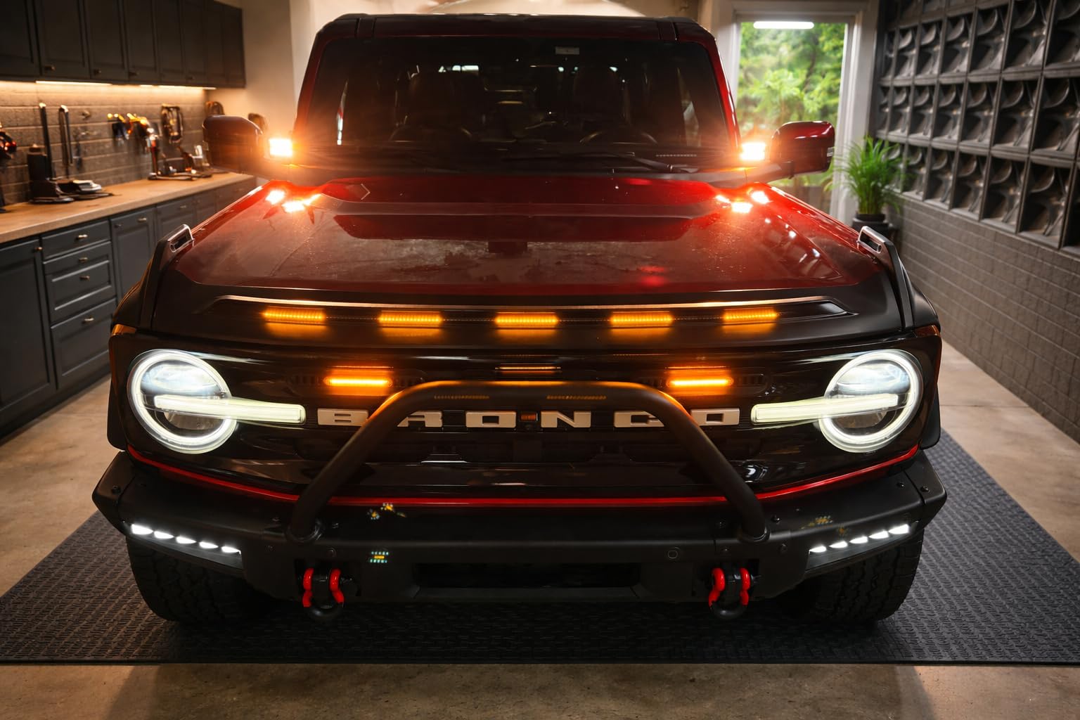 Auxbeam 42 Inch LED Light Bar, 240W Curved Off Road Amber White Combo Beam | 6 Modes Series, White & Amber Switchback, Memory, Restore & Sync Functions, Warning Strobe, Built for Fog, Rain & Offroad customer photo 2