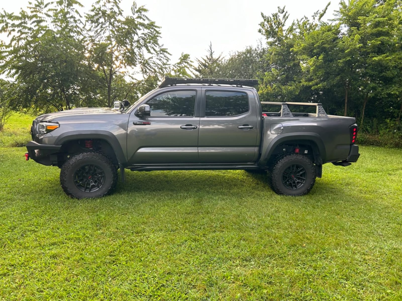 Body Armor TC-4125 4x4 Revo Rock Sliders - Compatible with 2005-2022 Toyota Tacoma Double Cab Short Bed,Black customer photo 2