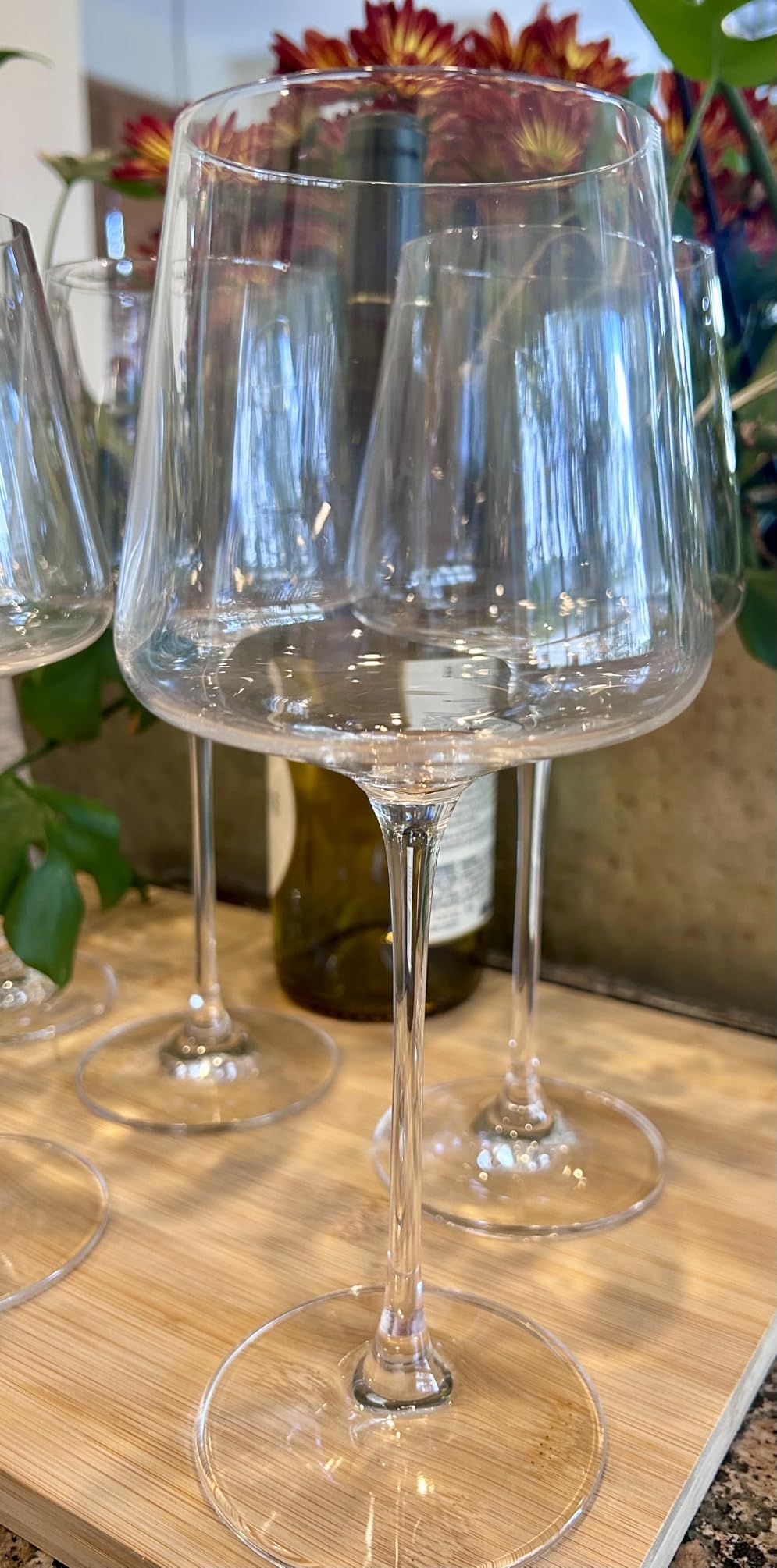 coccot Wine Glasses Set of 6, Crystal White Wine Glasses, Red Wine Glass Set, Wine Glasses Long stem, Clear Lead-Free Premium Blown Glassware (18.5oz, 6 pack) customer photo 1