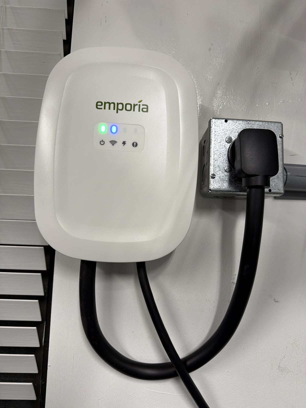 EMPORIA Level 2 EV Charger w/ J1772 Connector — 48 Amp, 240V WiFi Enabled Electric Vehicle Charging Station, 25ft Cable, NEMA 14-50, White customer photo 2