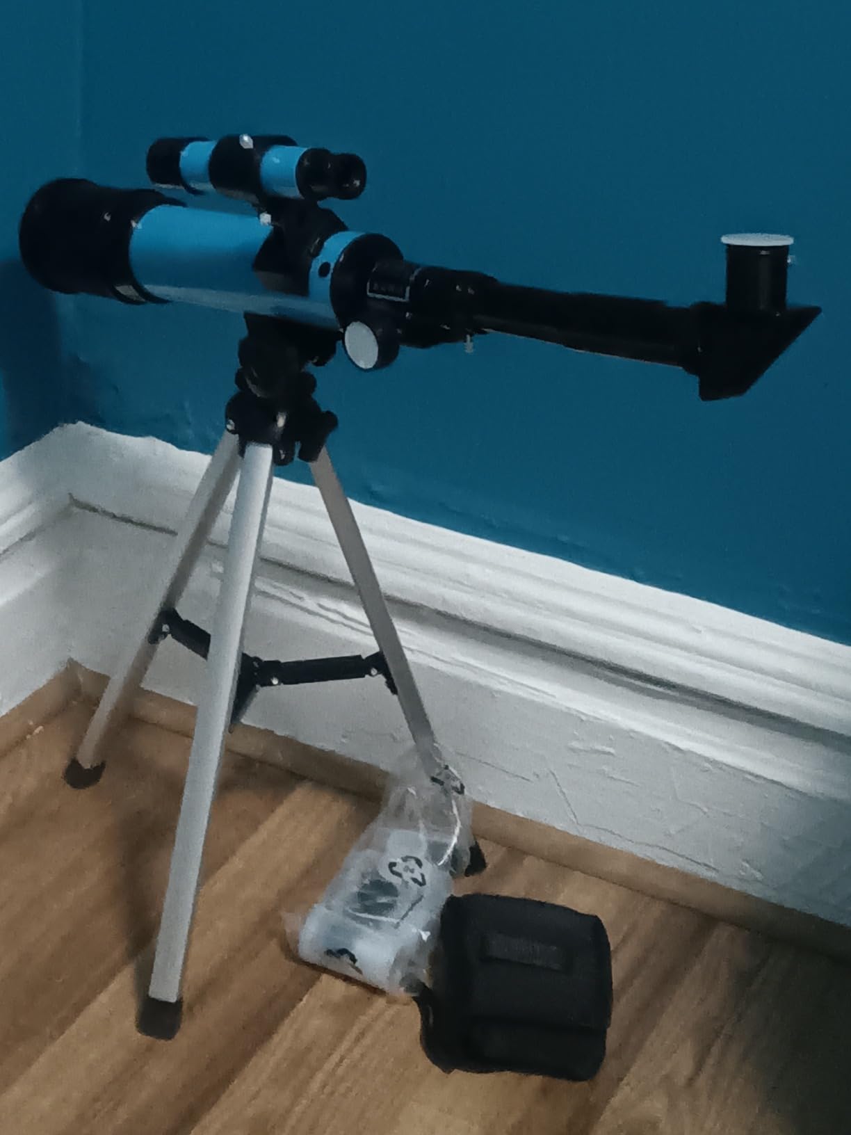 Lunar Telescope for Kids and Astronomy Beginners, Refractor Telescope with Finder Scope and 3 Eyepieces, Travel Telescope with Compact HD Binoculars for Moon Viewing Bird Watching Sightseeing customer photo 1