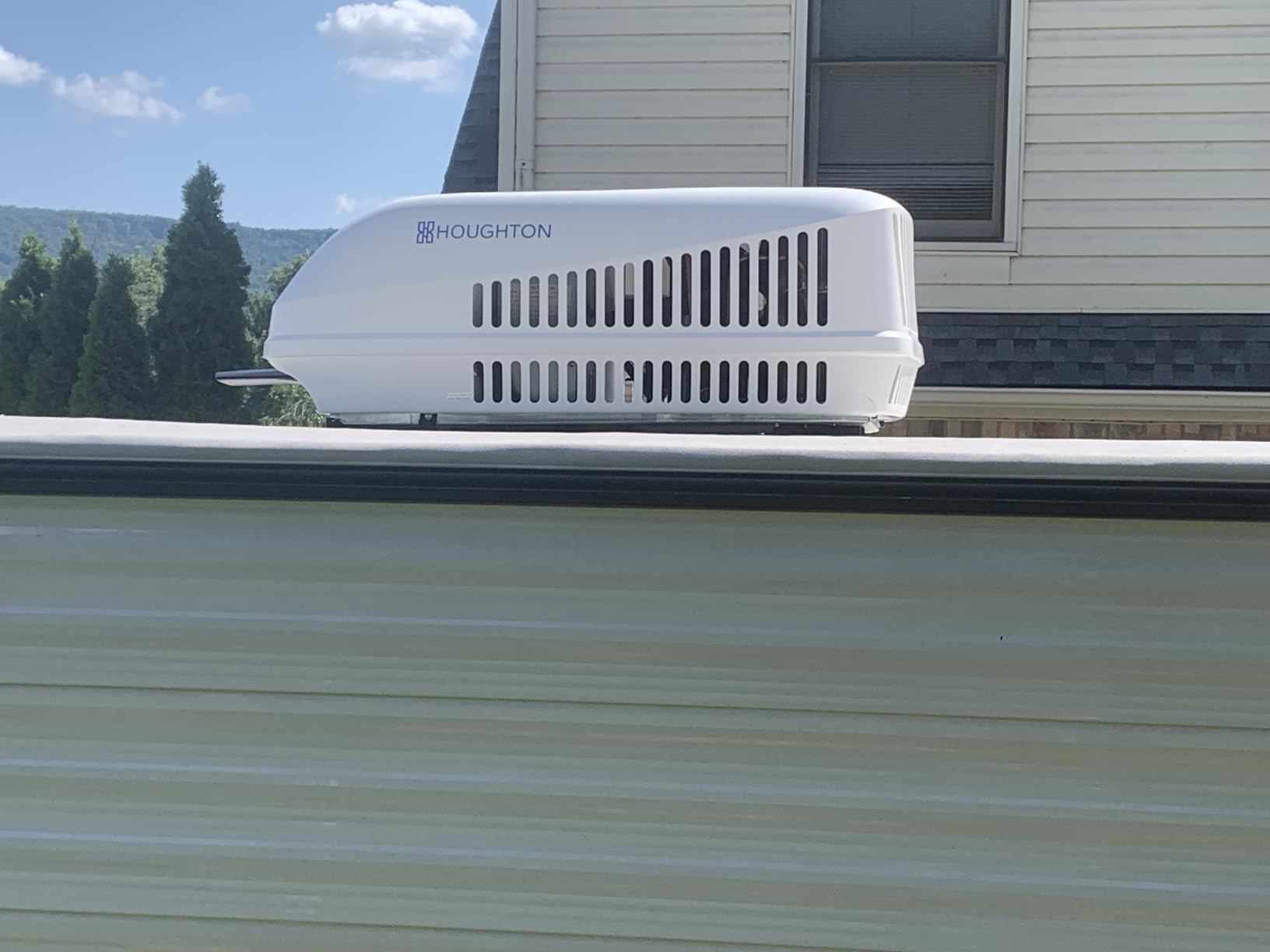 RecPro 13.5K Non-Ducted RV Air Conditioner, Black, Cooling Only | Quiet Operation, Remote Control, Energy Efficient, LED Digital Display customer photo 1