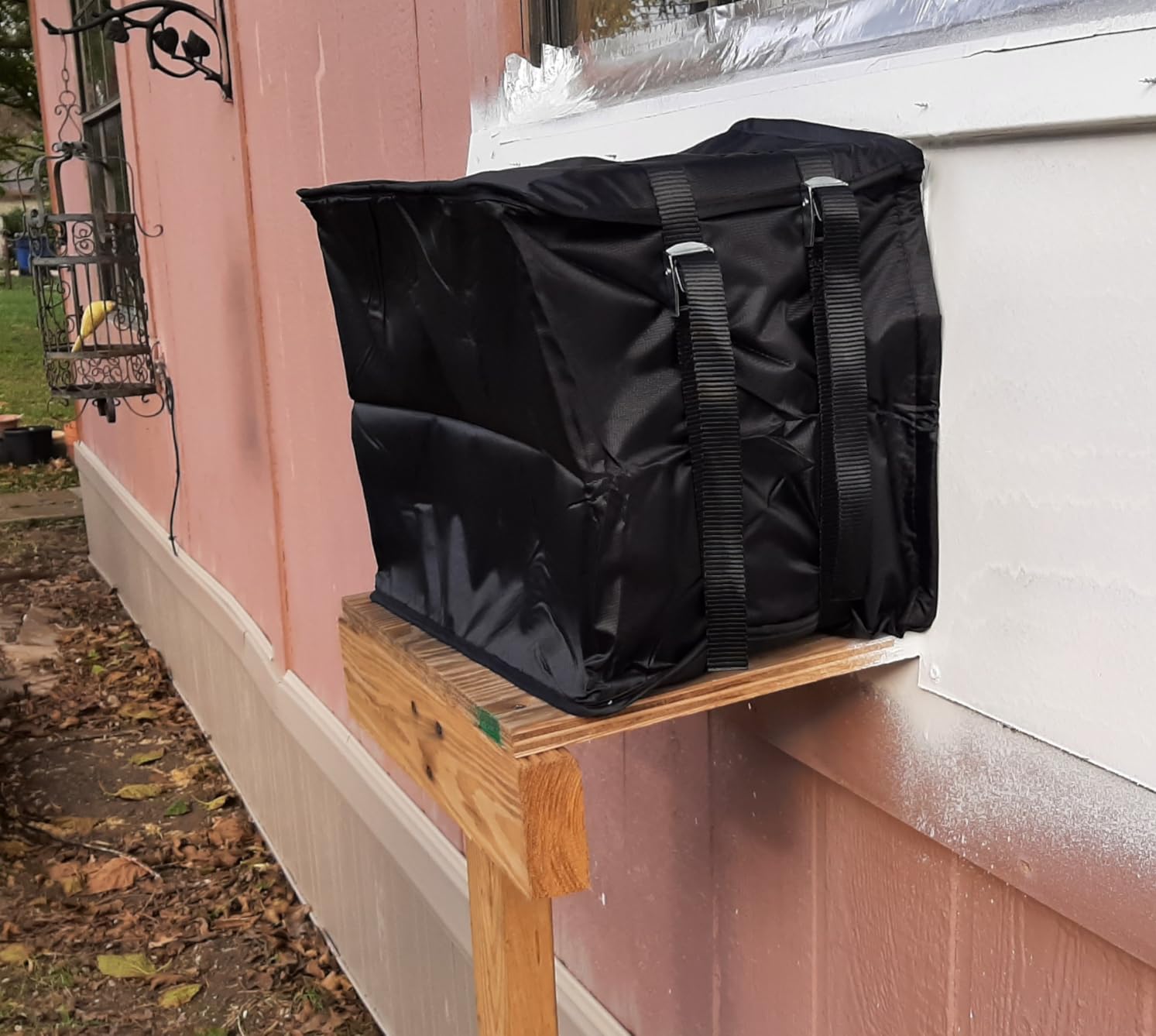Outside Insulated Window Air Conditioner Cover for Outdoor Waterproof AC Unit, 21x 15x 16 Inches (Wx Hx D)- Black customer photo 1