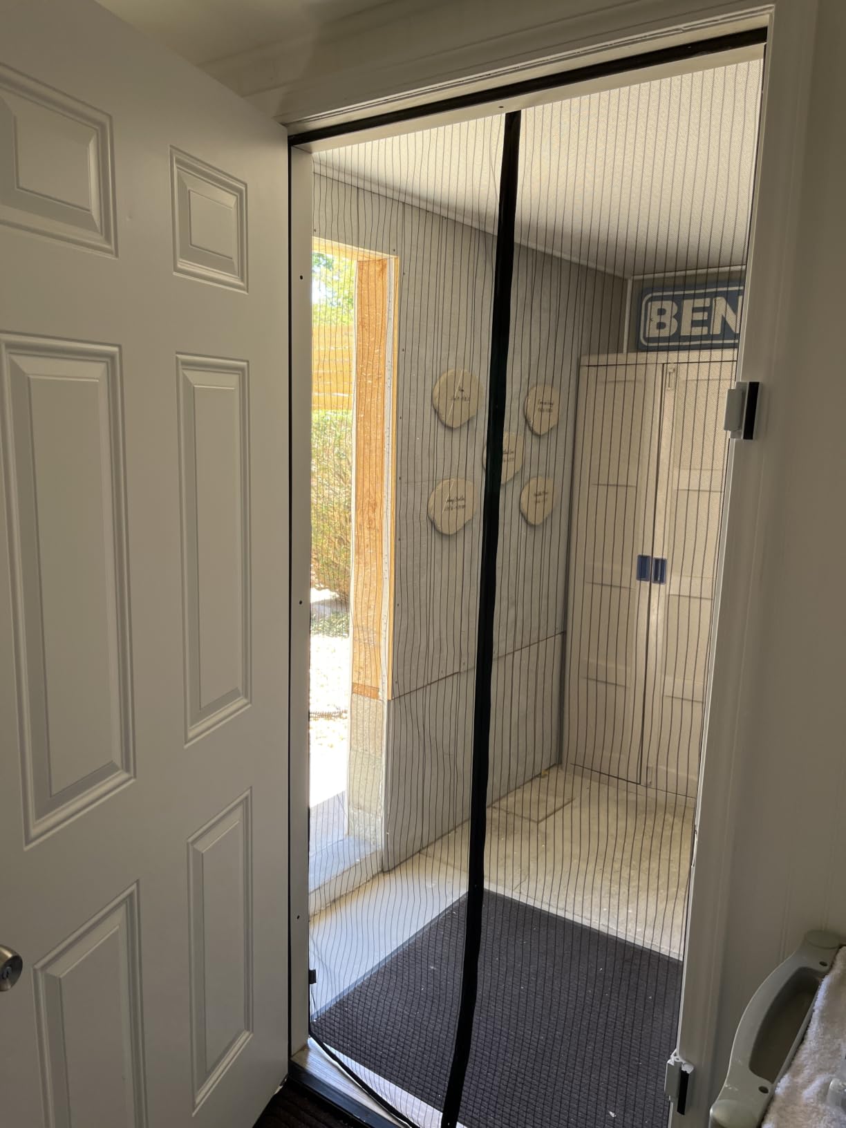 Magnetic Screen Door, Keep Bugs Out, Pet & Kid Friendly，Works with Front Doors, Sliding Doors,Fit Door Size 36 x 80 Inches ‎Black customer photo 1