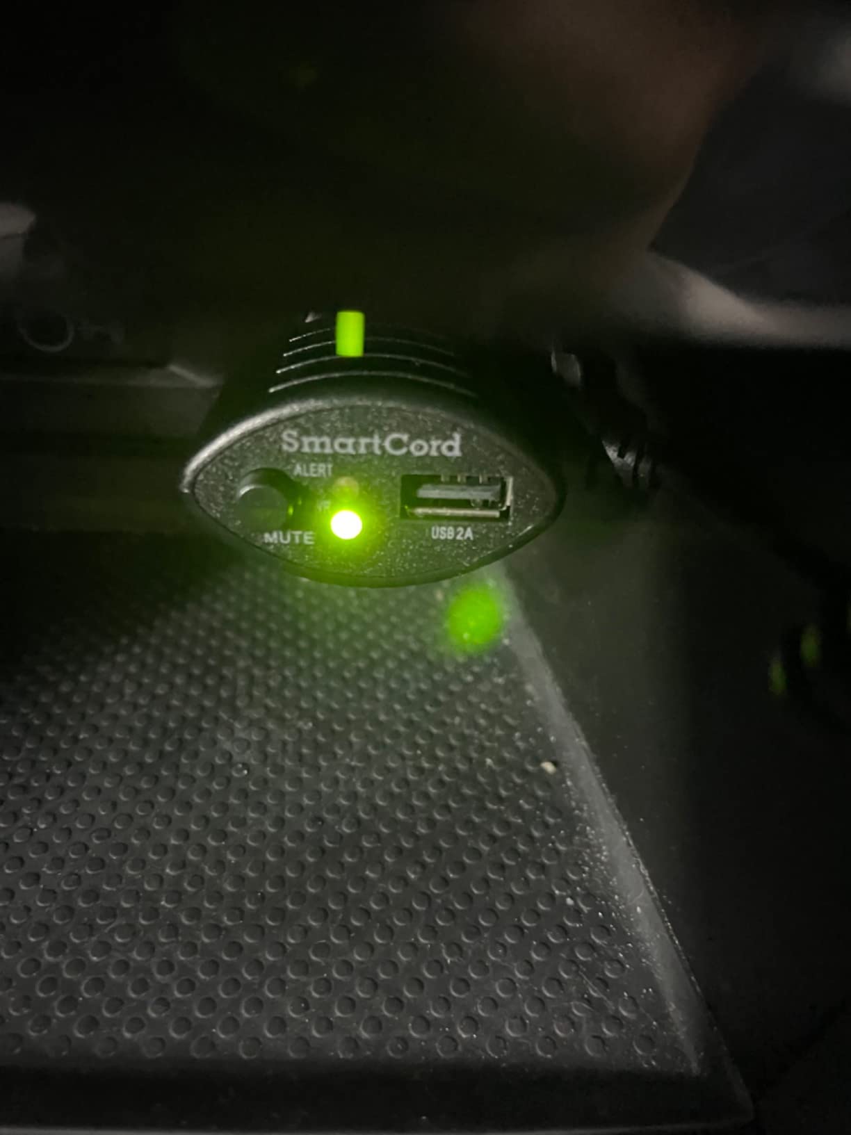 Escort MAX 360c MKII Laser Radar Detector, 360 Degree Directional Arrows, Black | Dual-Band Wi-Fi and Bluetooth Enabled, Exceptional Range, Shared Alerts, Apple CarPlay and Android Auto Compatible customer photo 2