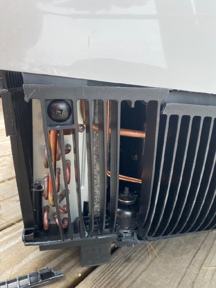 Dometic FreshJet 3 Series, Black, 15K BTU Standard Profile Mechanical Air Conditioner, Cool Only, 9600028601 customer photo 2
