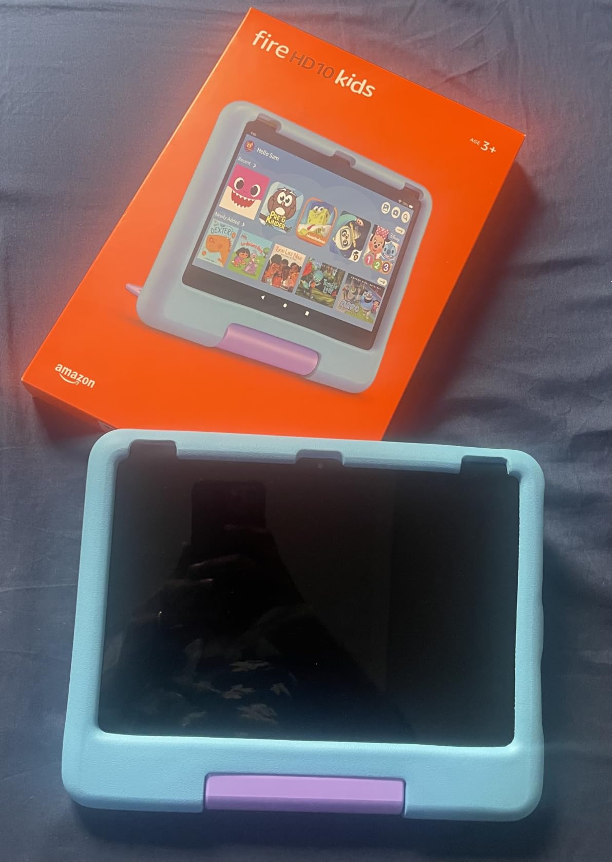 Amazon Fire HD 10 Kids tablet (newest model) ages 3-7, 32 GB, Disney Mickey Mouse customer photo 1