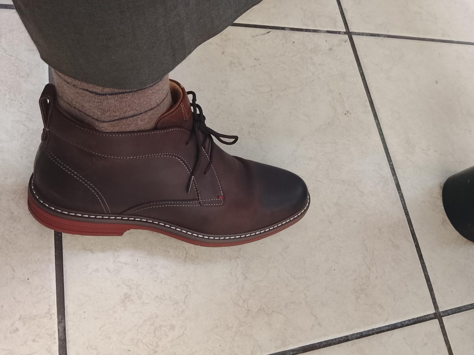 Florsheim Men's Neufeld Chukka Boot customer photo 1