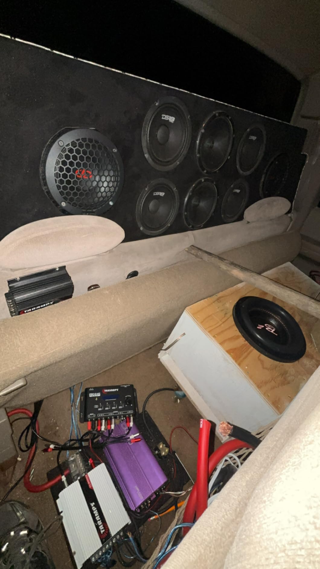 Taramps TS 800x4 Car Audio Multichannel Amplifier 800 Watts Rms 2 Ohms 4 Channel 2 Bridged Channel Full Range Crossover, RCA/High Level Input, Class D customer photo 2