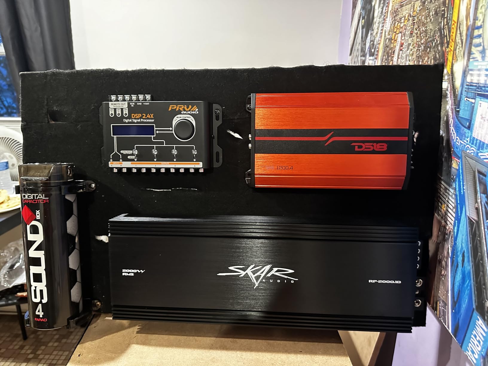 DS18 SXE-1200.4/RD Car Amplifier Stereo Full-Range Class A/B 4-Channel 60x4 RMS @4 OHM 1200 Watts customer photo 2