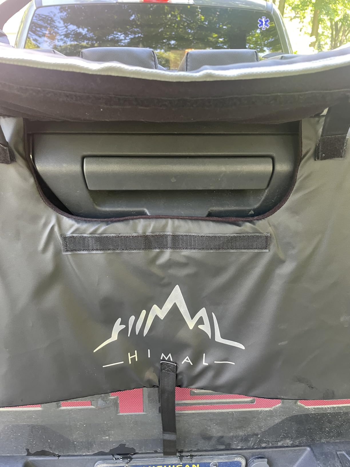 GoHimal Tailgate Pad Pro for Mountain Bike | Tailgate Protection, Up to 5 Off-Road Bicycle, Most Full-Size Trucks, Reflective Strips, Tool Pockets customer photo 1