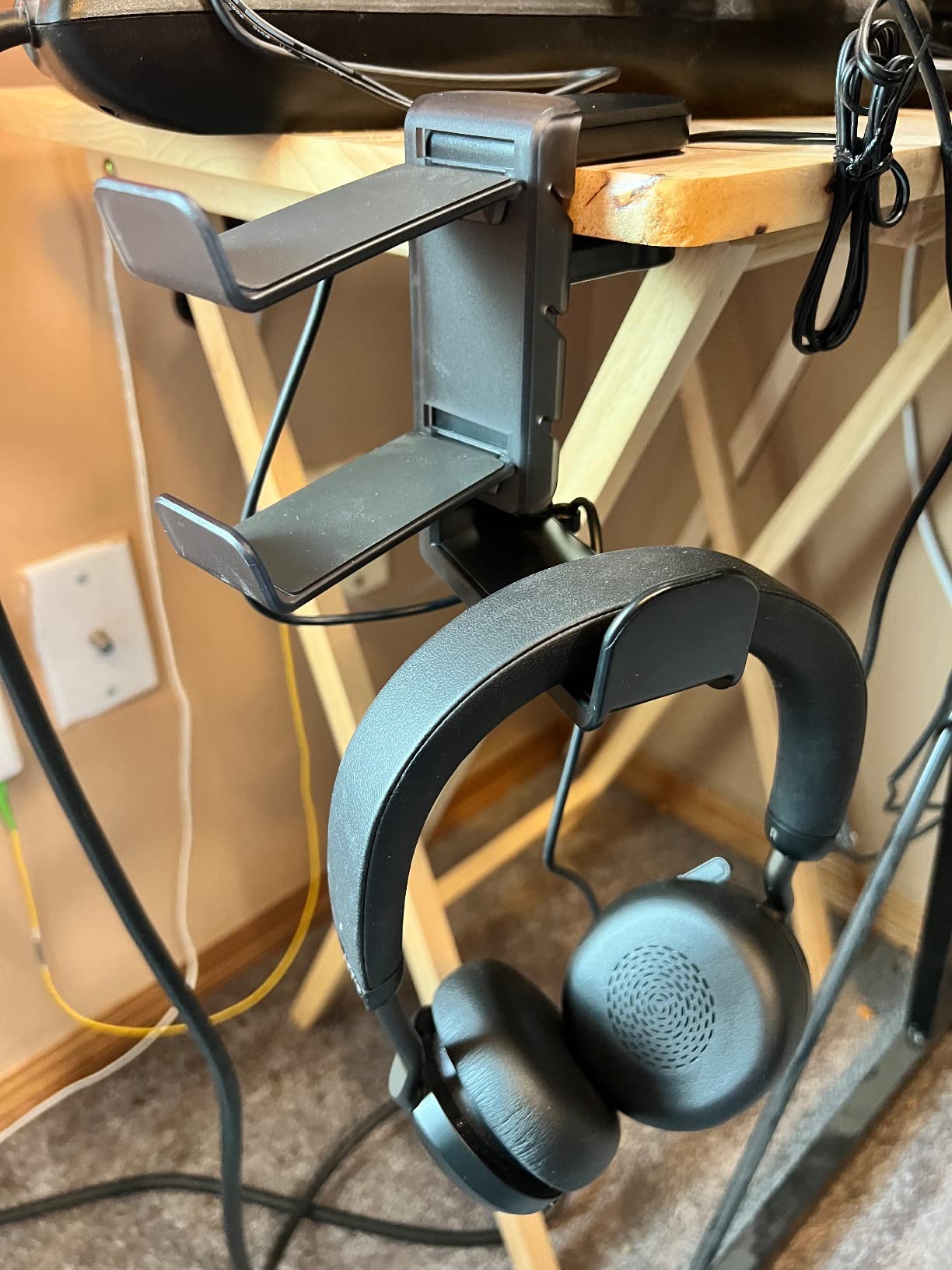 EURPMASK 3-in-1 Rotating Headphone Stand w/2 Detachable Controller Holders | Adjustable Clamp-on Headset Holder Hanger, 360° Swivel, Gaming Headset Hanger, Cable Organizer, Keep Headphones Secure & Desk Tidy customer photo 2