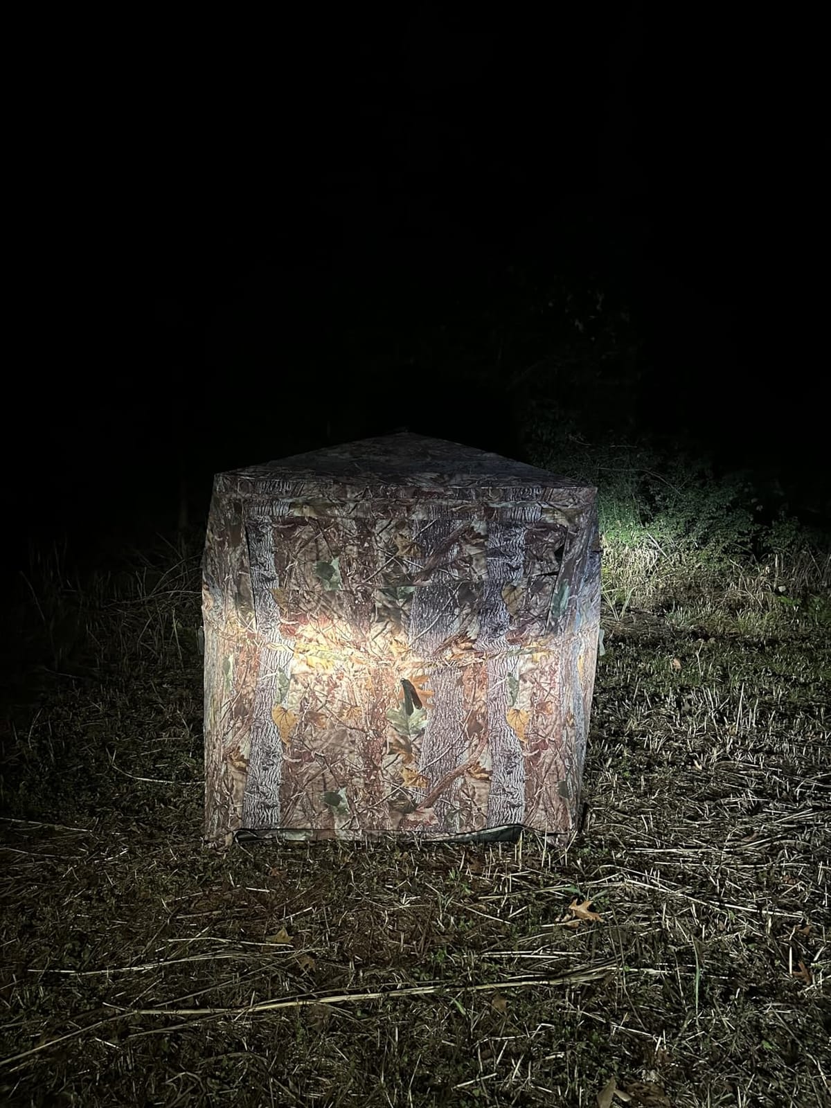 FUNHORUN Hunting Blind 270/360 See Through Deer Blind, Pop Up Ground Blind | 2/3/4 Person Camouflage Tent, Portable Concealed Shelter with Carrying Bag, Silent Sliding Windows, Windproof Bottom Layer customer photo 1