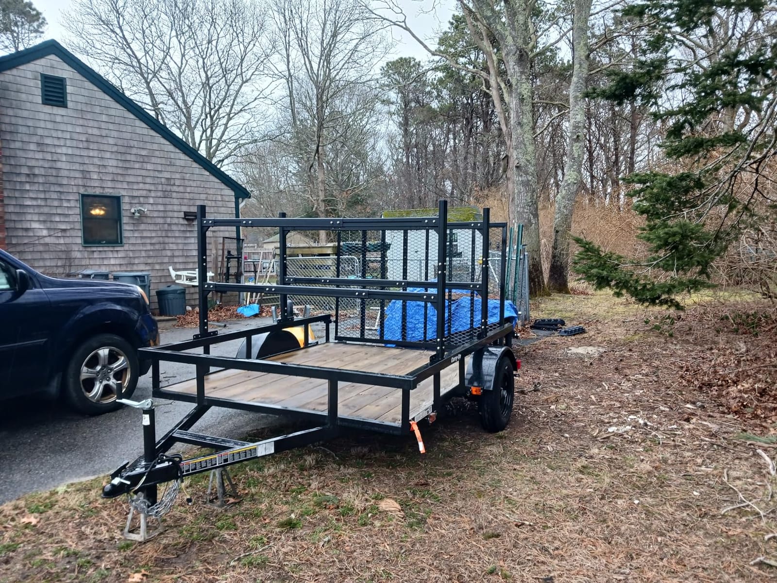 CIRONBOW Adjustable Aluminum Trailer Ladder Rack, Cargo Box Rack with 2 Straps, Adjustable Length 5.7FT-7.7FT, 2 Bars - Fit for Open and Enclosed Trailers, 800LB Capacity customer photo 2