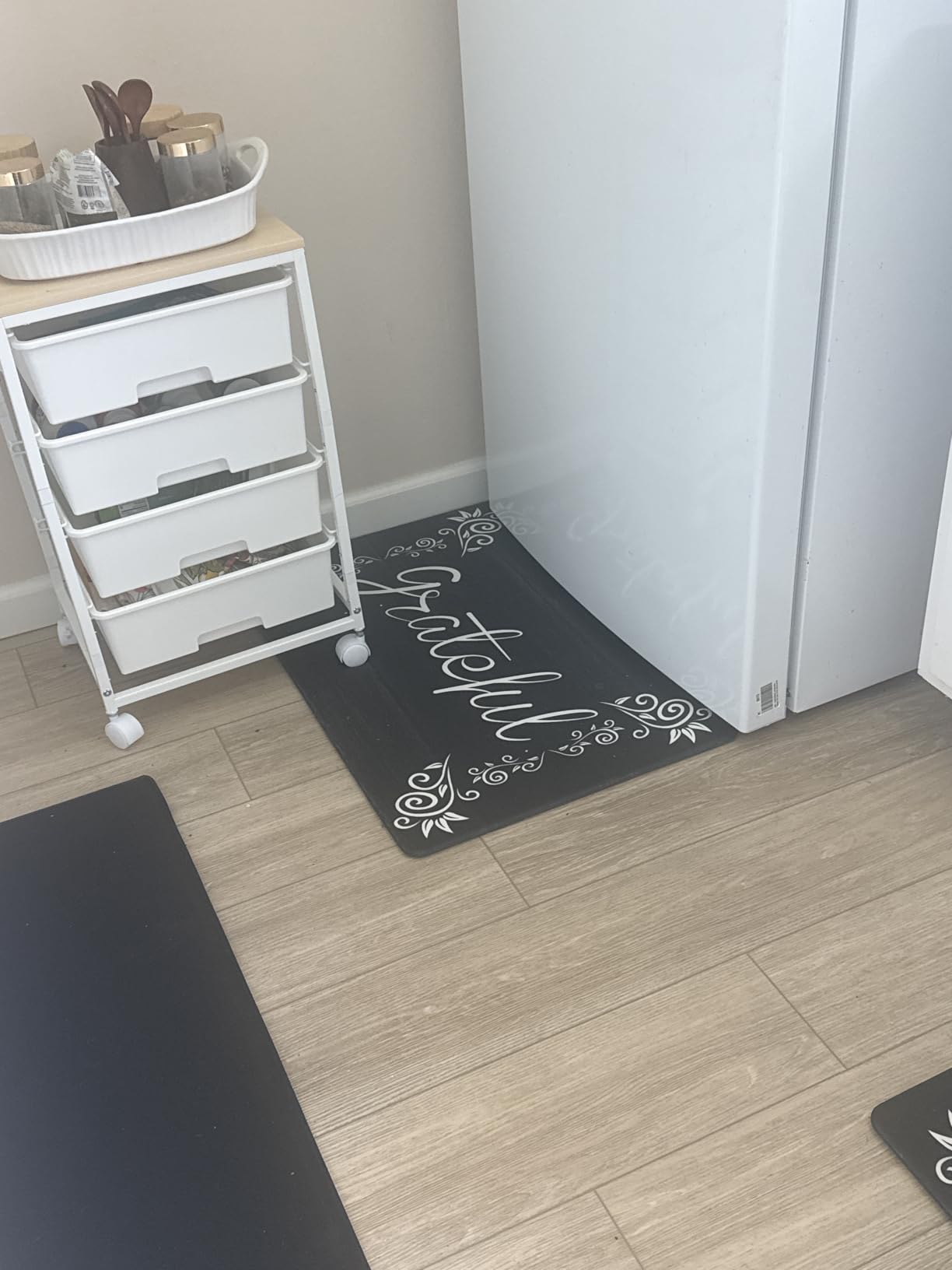 HEBE Anti Fatigue Kitchen Mat Set of 2, Cushioned Kitchen Mats for Floor customer photo 1