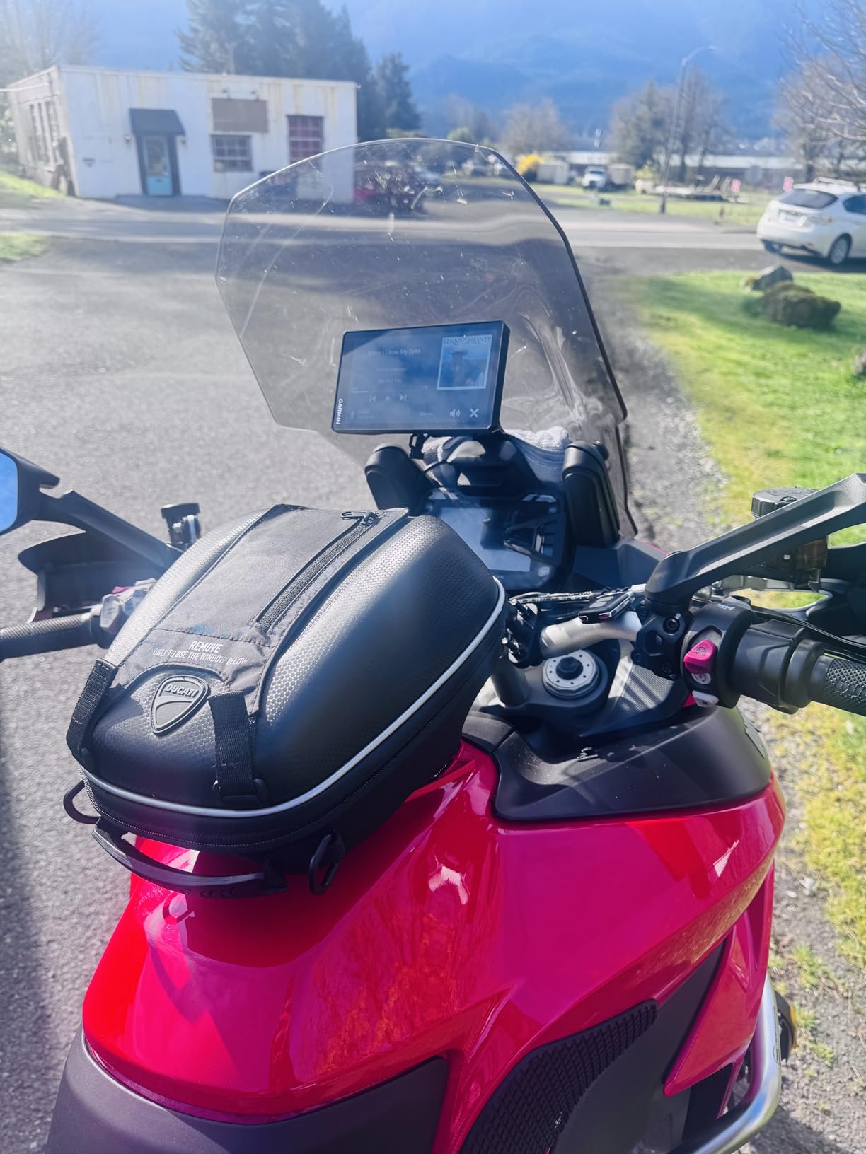 Garmin zūmo XT2 All-Terrain Motorcycle Navigator | Visual Route Planner, Ride Summaries customer photo 1