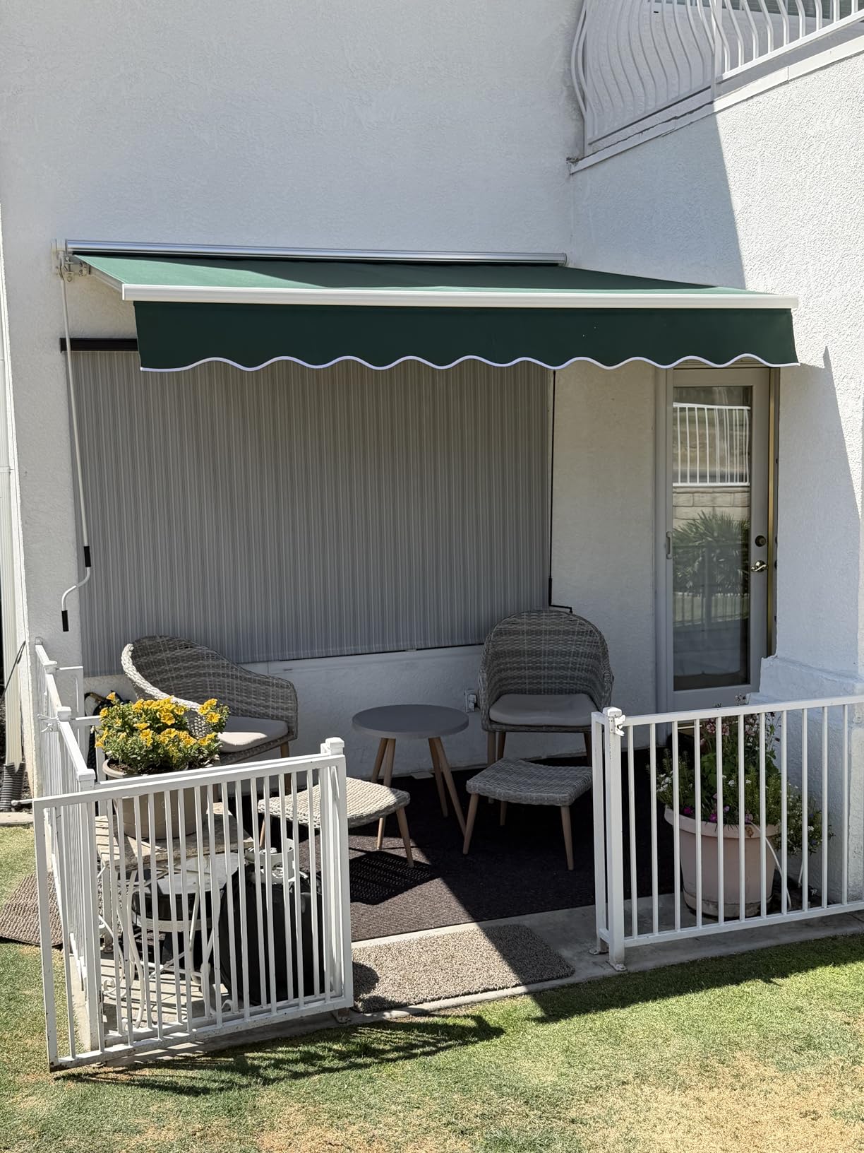 PATISOL 10'x8' Patio Awning Retractable Fully Assembled Manual Sunshade Shelter Aluminum Frame, 100% 280G Polyester Water-resistant Outdoor Window Door Awning Deck Canopy Balcony Yard Porch(Dark Grey) customer photo 1