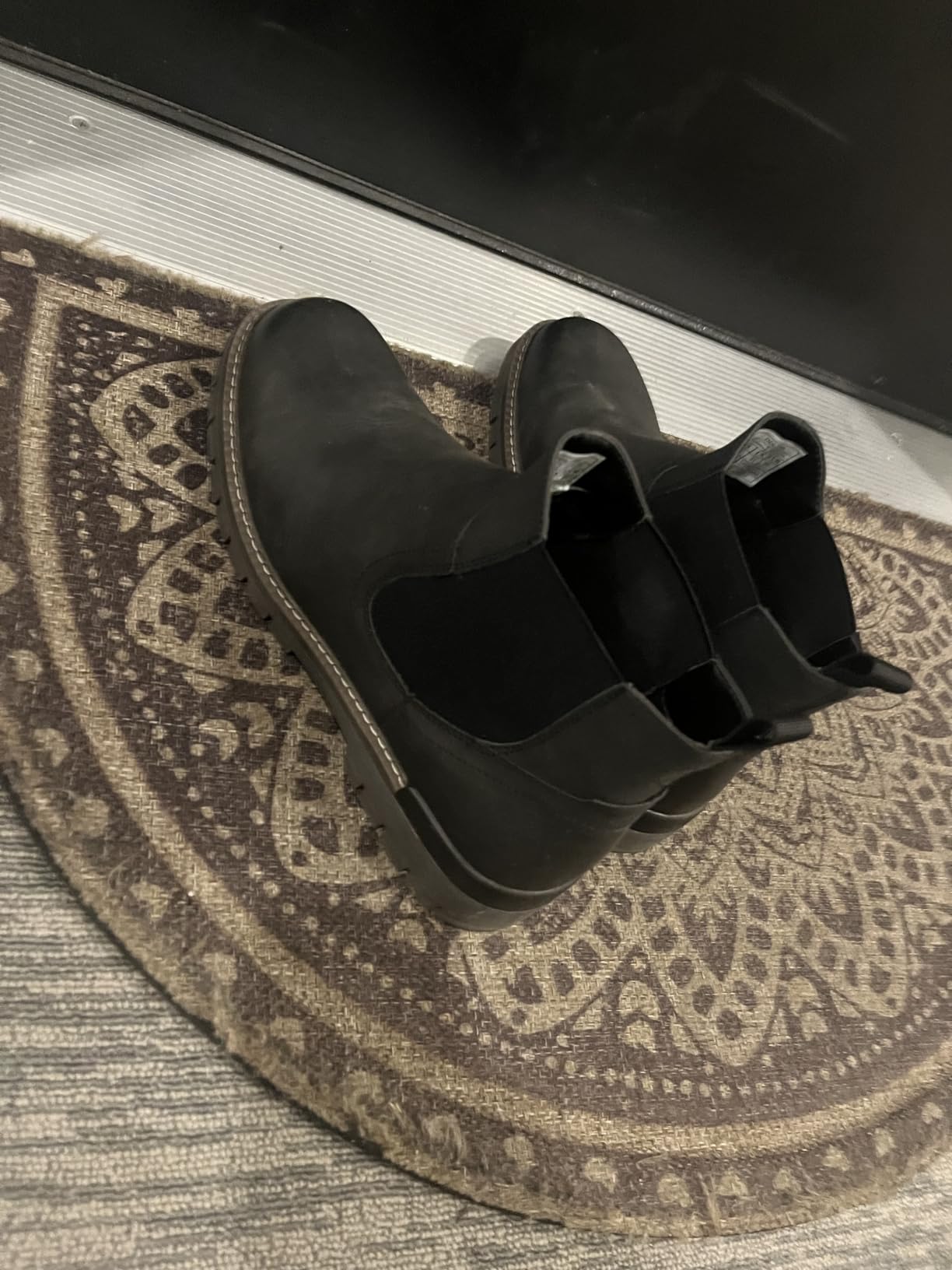 Jousen Men's Chelsea Boots Casual Slip On Ankle Boots with Memory Foam | Crease-Resistant Soft Upper, Cushioned PU Sponge Insole, Textured TPR Outsole for Men Smart Casual Occasions customer photo 2