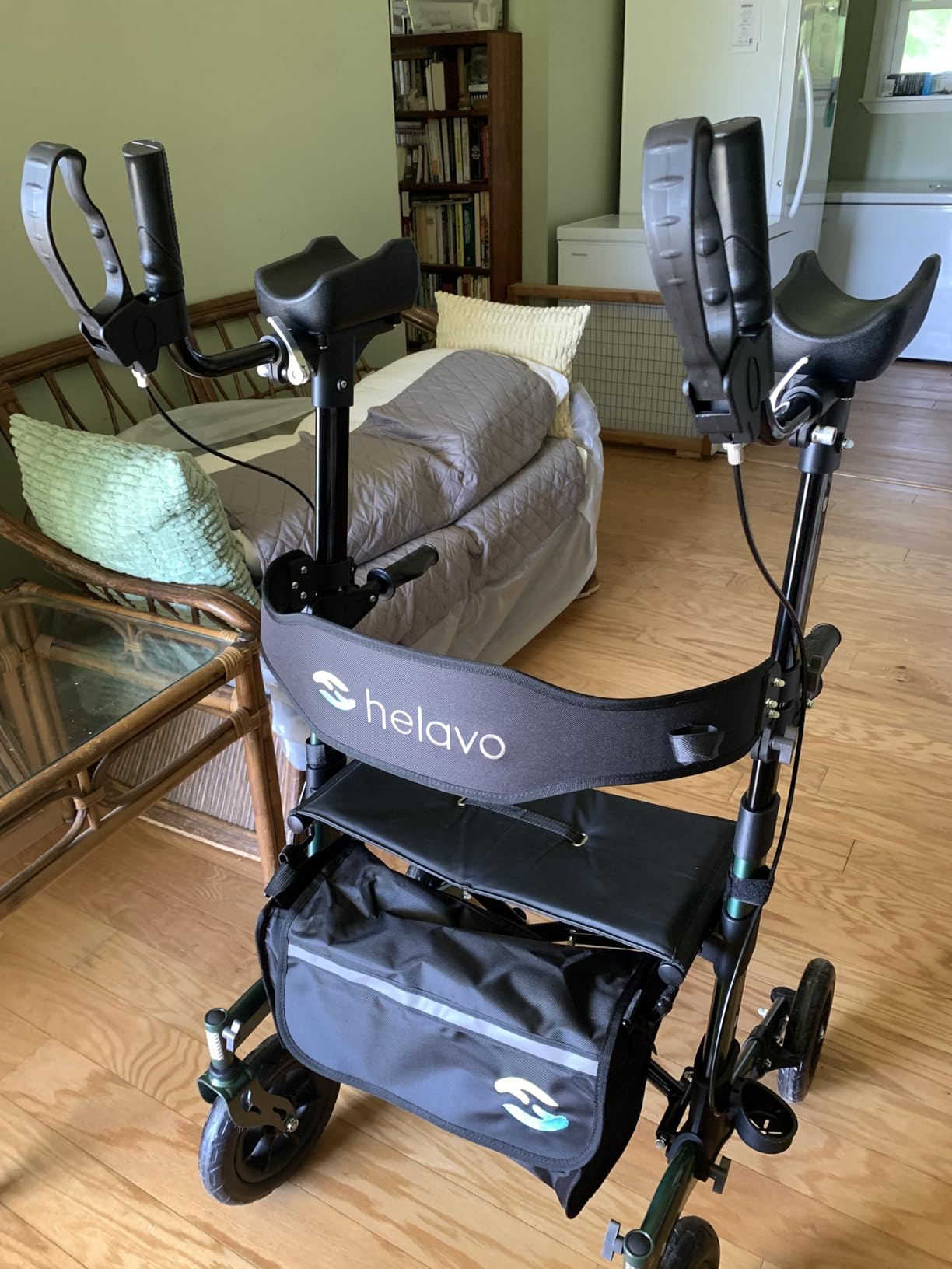 Helavo Upright Walker with Seat, Foldable Stand Up Walker with Rubber Tires | All Terrain Tall Standing Rollator, Padded Armrests, Height Adjustable, Aluminium Frame, 22.7 lbs, 300 lbs Capacity customer photo 1