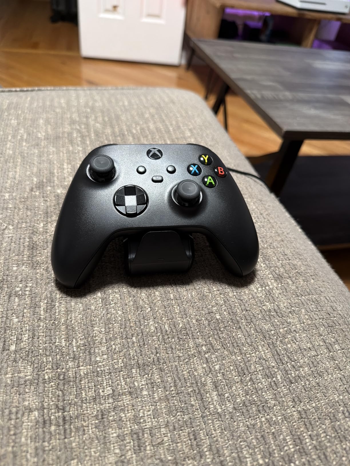 PowerA Solo Charging Stand for Xbox Series X|S customer photo 1