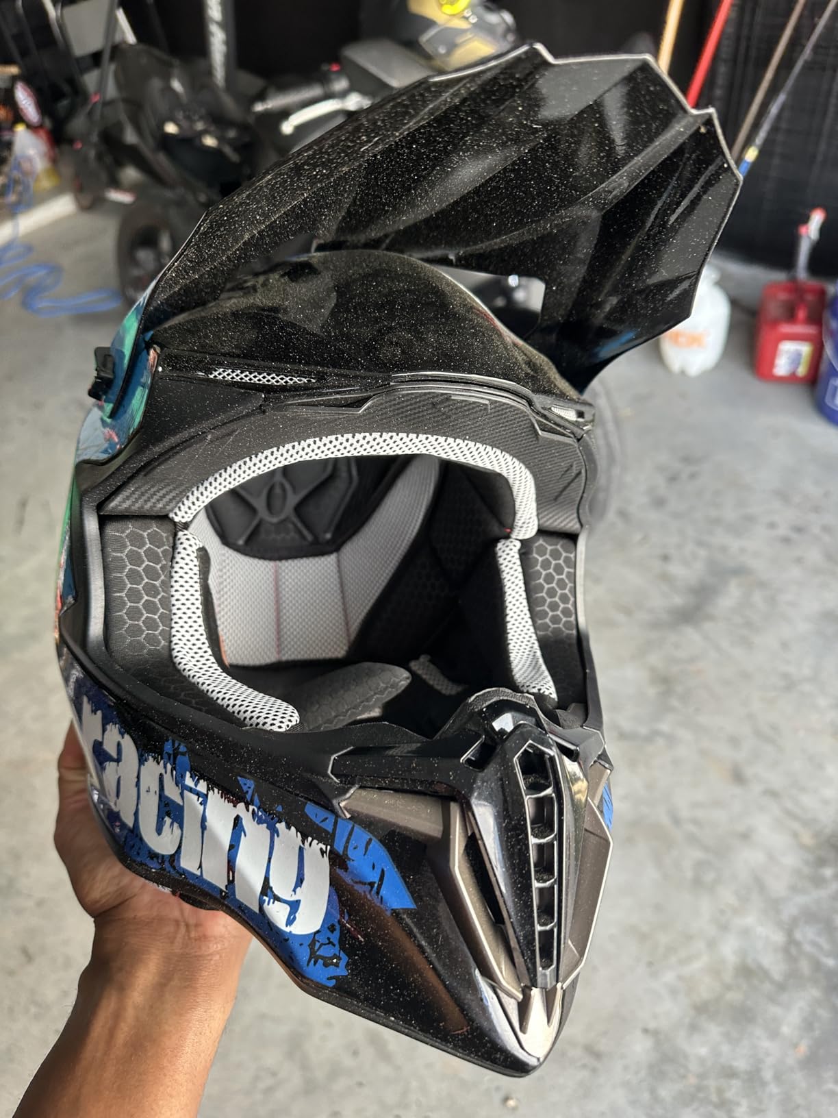 OUMURS Adult ATV Dirt Bike Helmet with Goggles Gloves & Mask Quick Release Buckle Adjustable Sun Visor customer photo 2