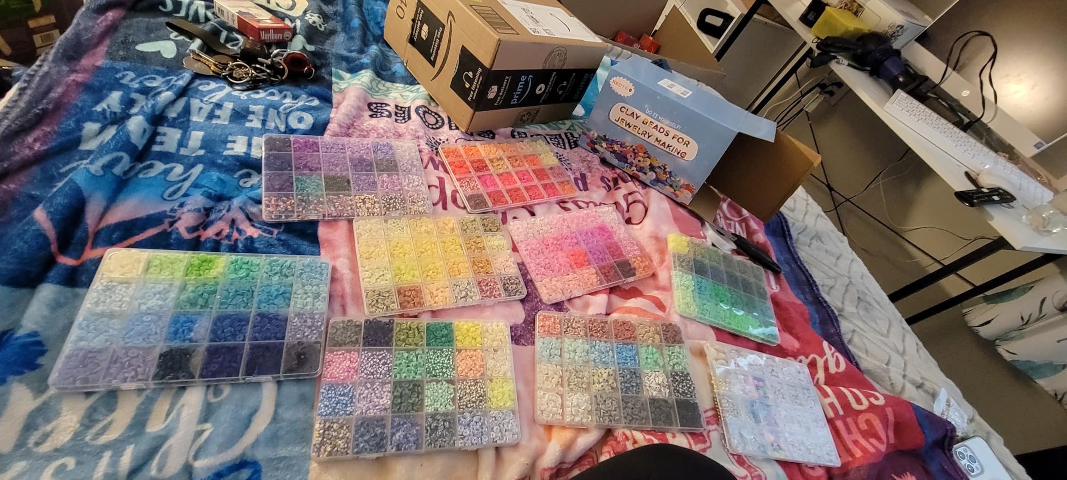 Redtwo 23000 Pcs 144 Colors Clay Beads Bracelet Making Kit | 7 Boxes Flat Polymer Heishi Bead Set with Charms for Friendship Bracelets and Jewelry Making customer photo 1