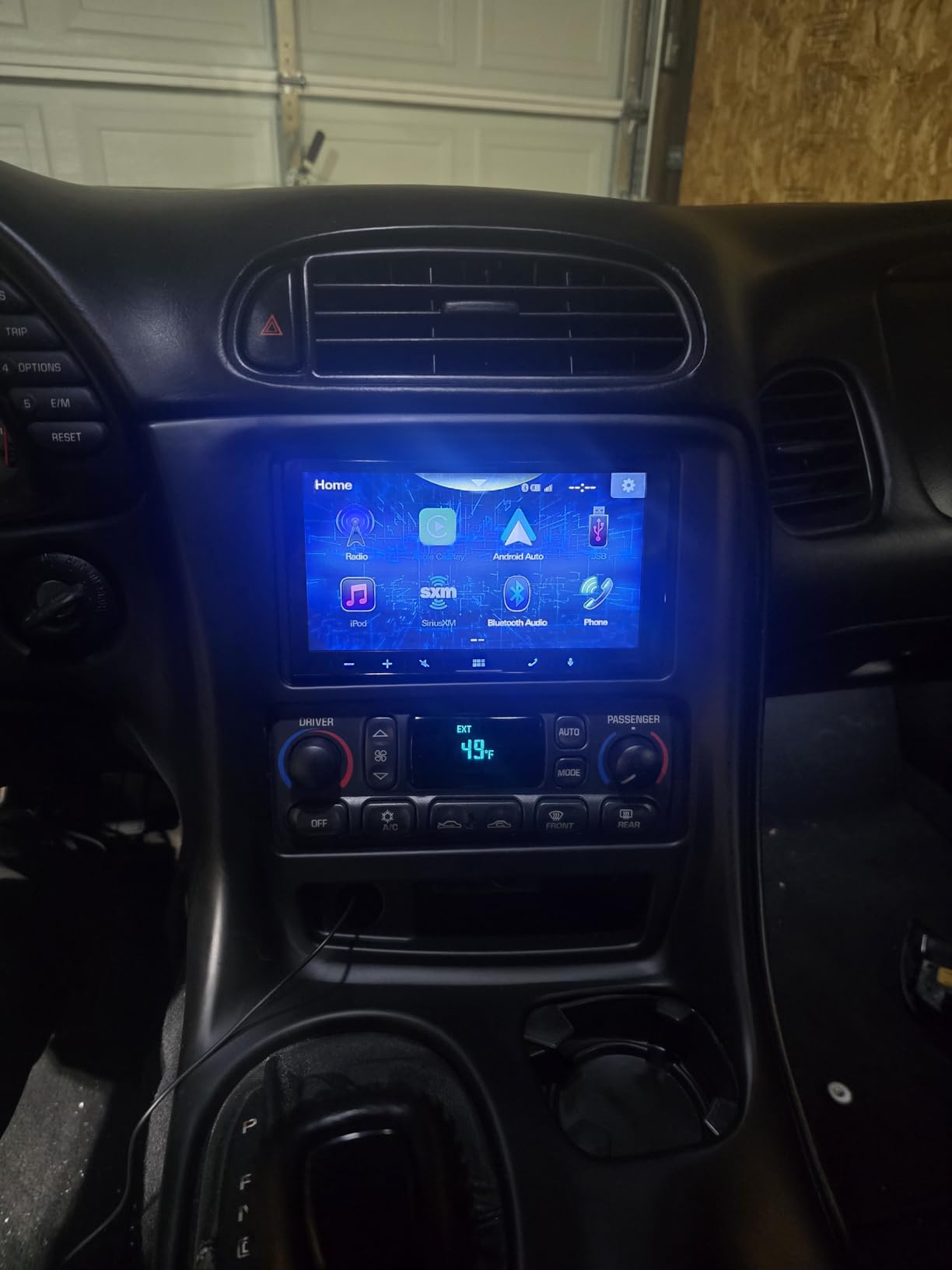 Alpine iLX-W670 Digital Multimedia Receiver with CarPlay and Android Auto Compatibility | Shallow chassis easy install, 7 inch touchscreen display customer photo 2