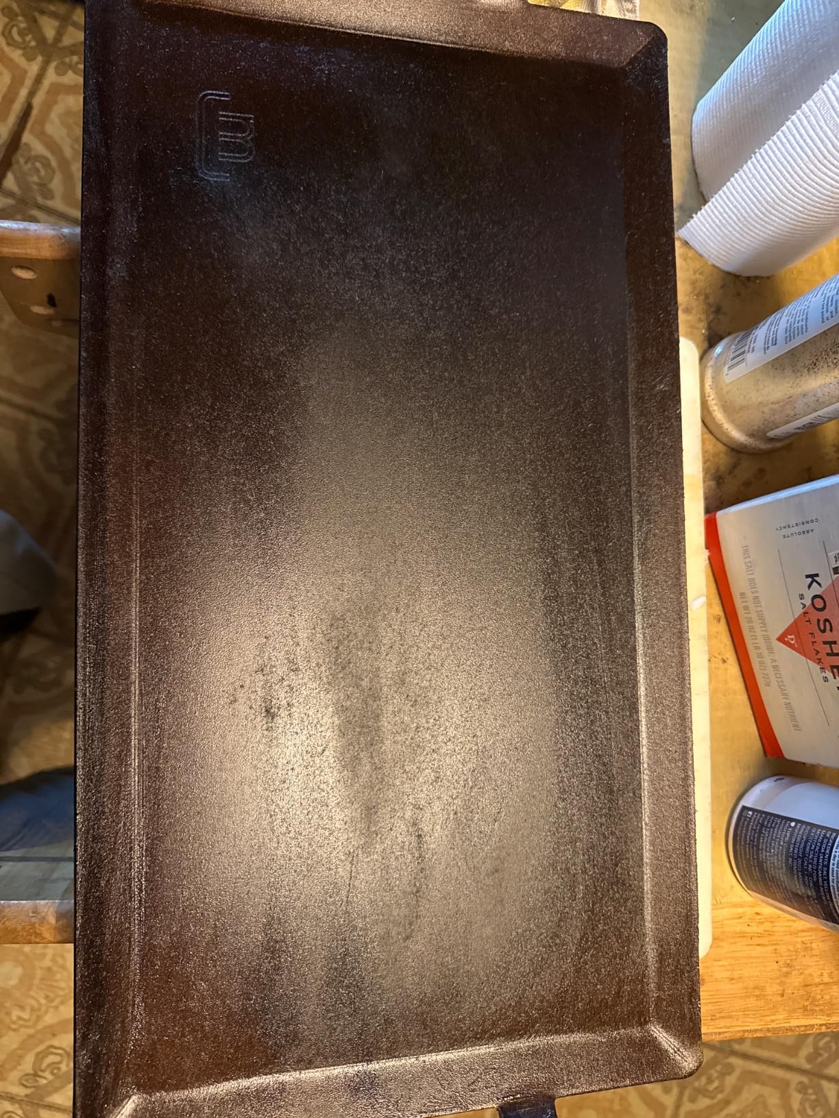 Made In Cookware - Carbon Steel Griddle + Grill Press - Professional Cookware - Crafted in Sweden - Induction Compatible customer photo 1
